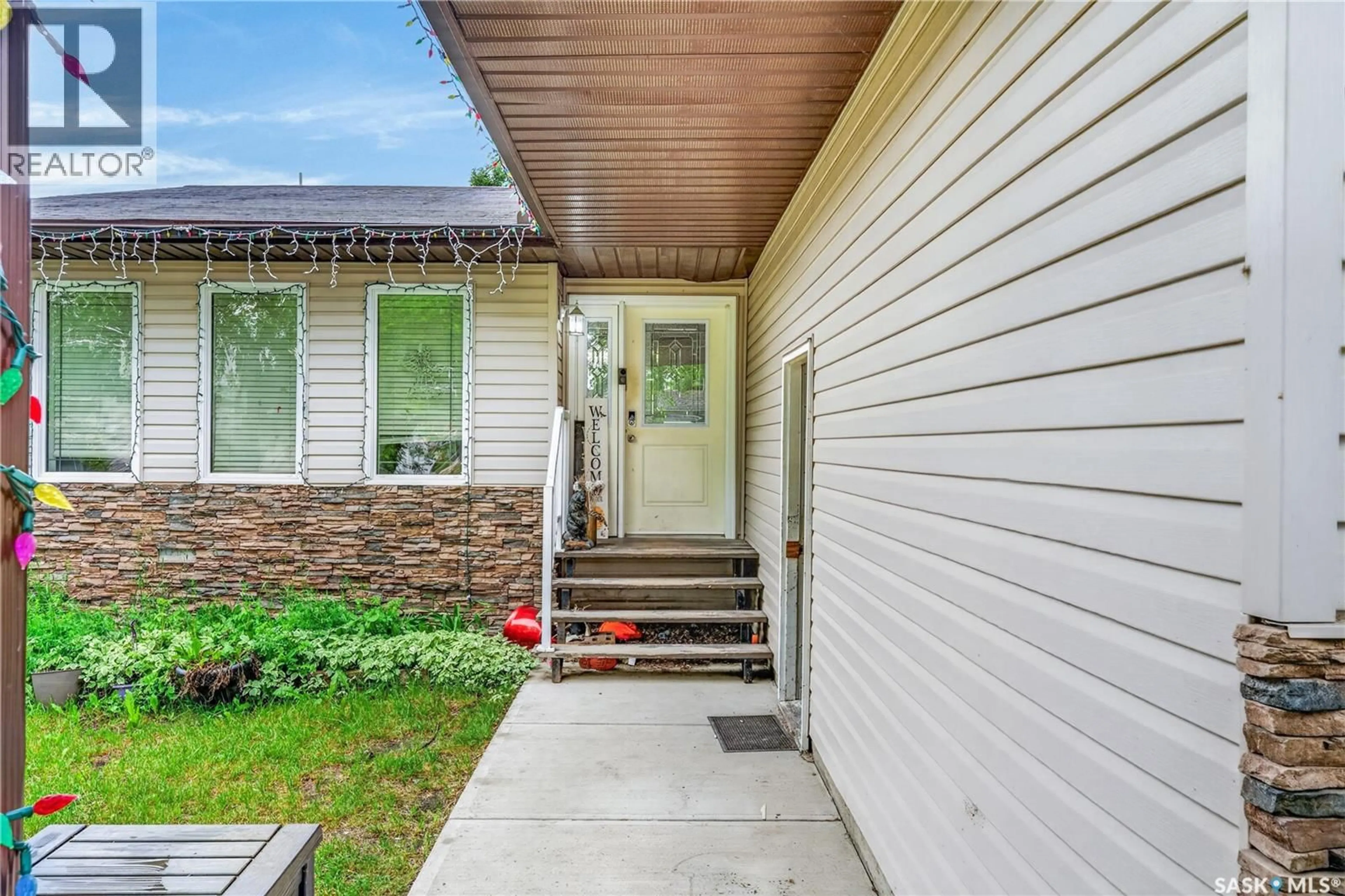 Unknown for 815 98TH AVENUE, Tisdale Saskatchewan S0E1T0