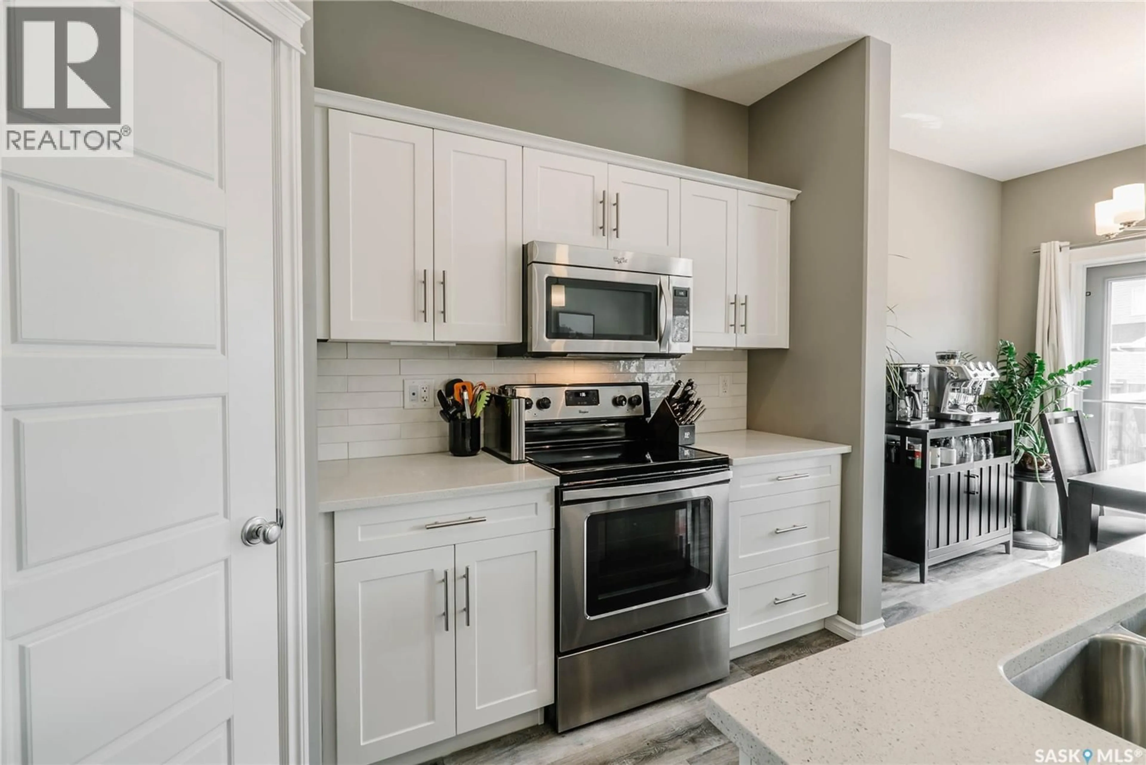 Unknown for 419 VELTKAMP CRESCENT, Saskatoon Saskatchewan S7T0S2