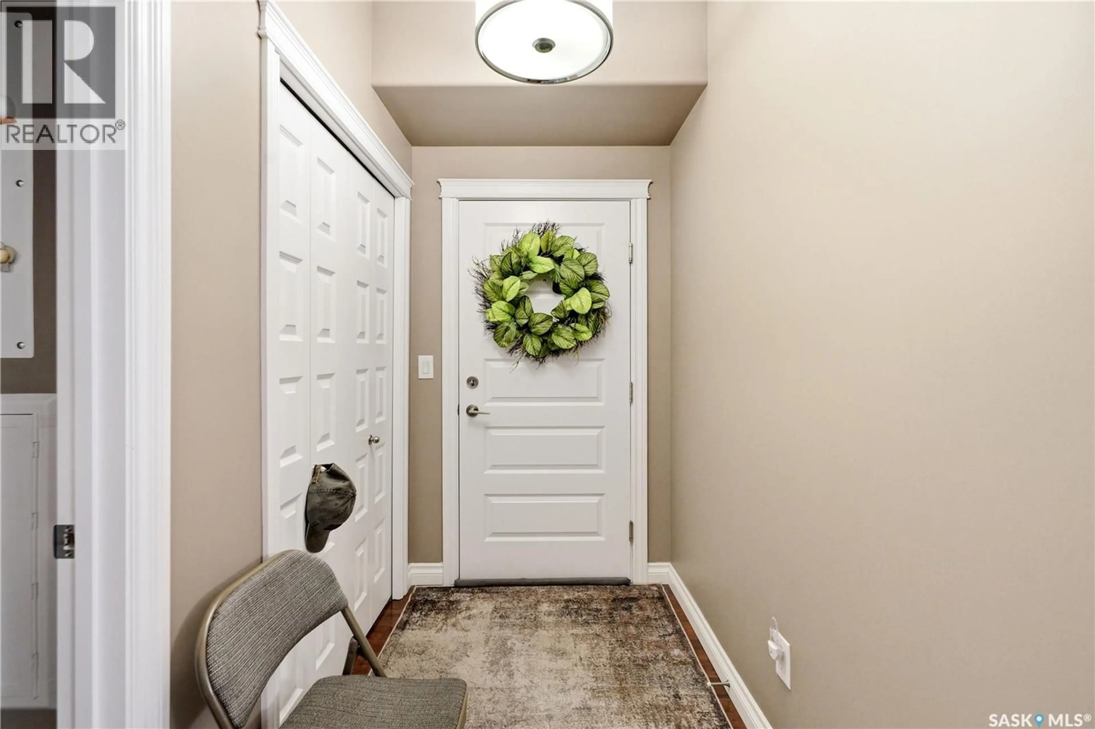 Indoor entryway for 423 - 113 NELSON ROAD, Saskatoon Saskatchewan S7S1P2