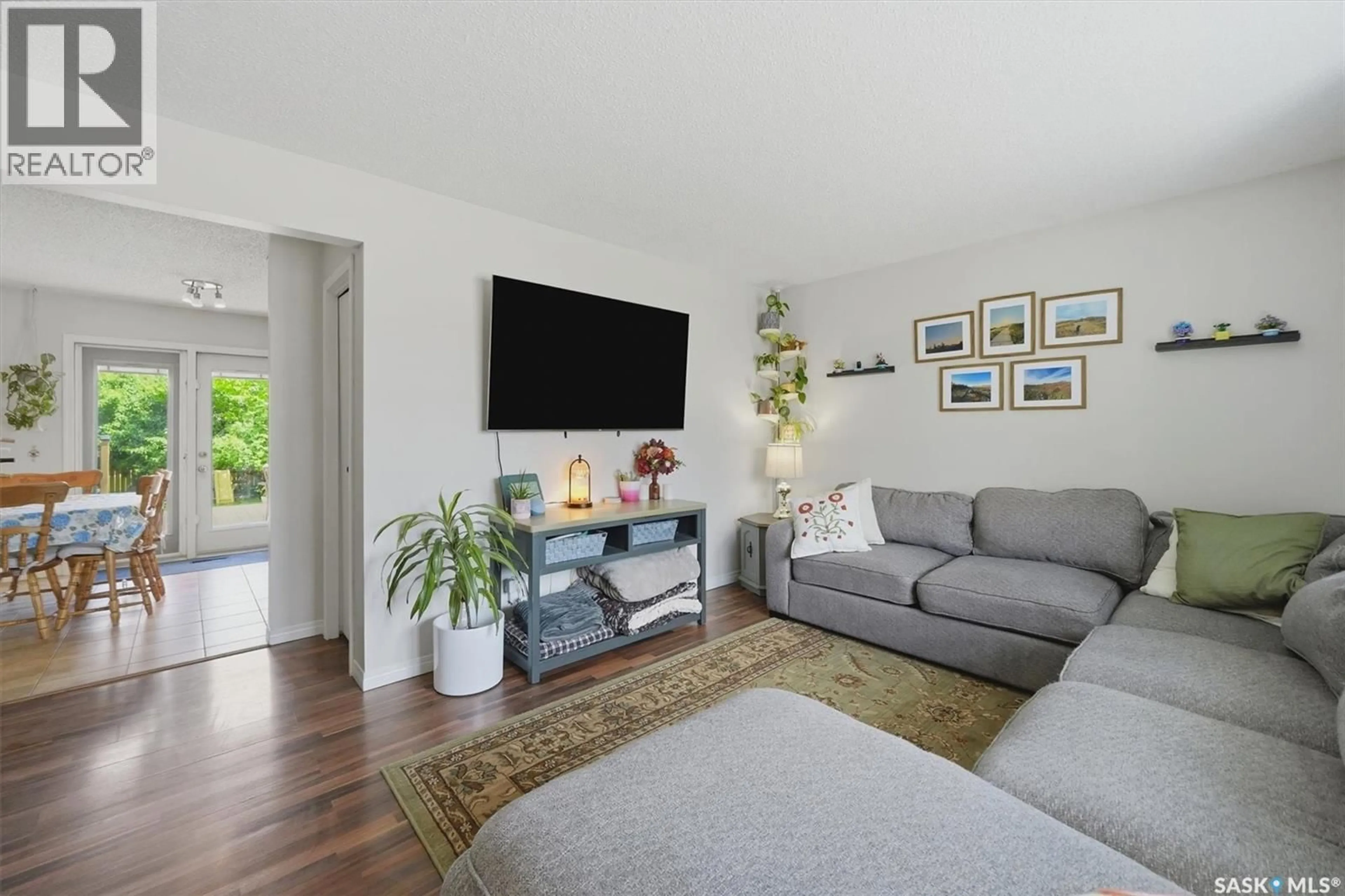 Living room with furniture, unknown for 342 WOLLASTON RISE, Saskatoon Saskatchewan S7J4G5