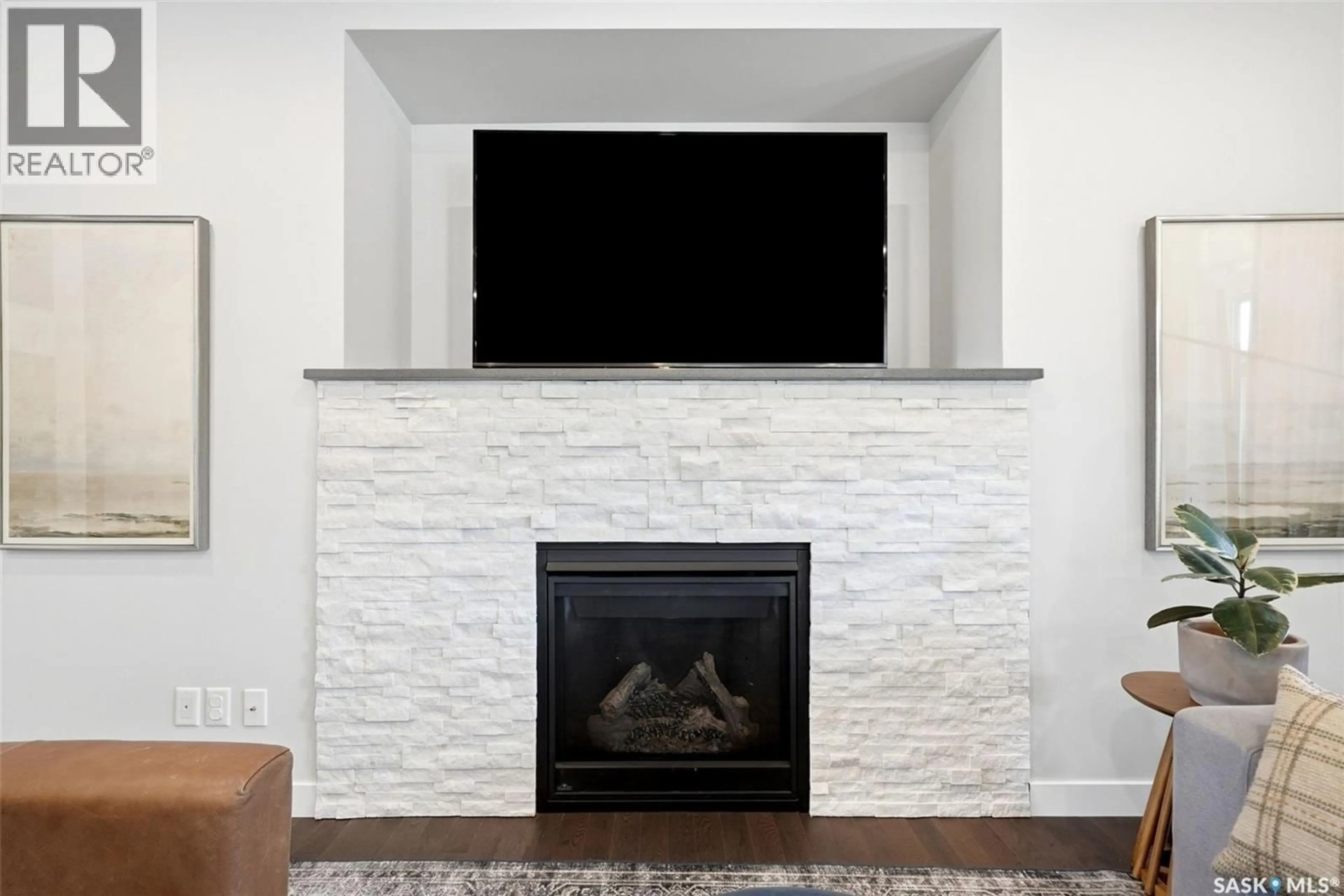 Home theater for 8 YALE PLACE, White City Saskatchewan S4L0C7