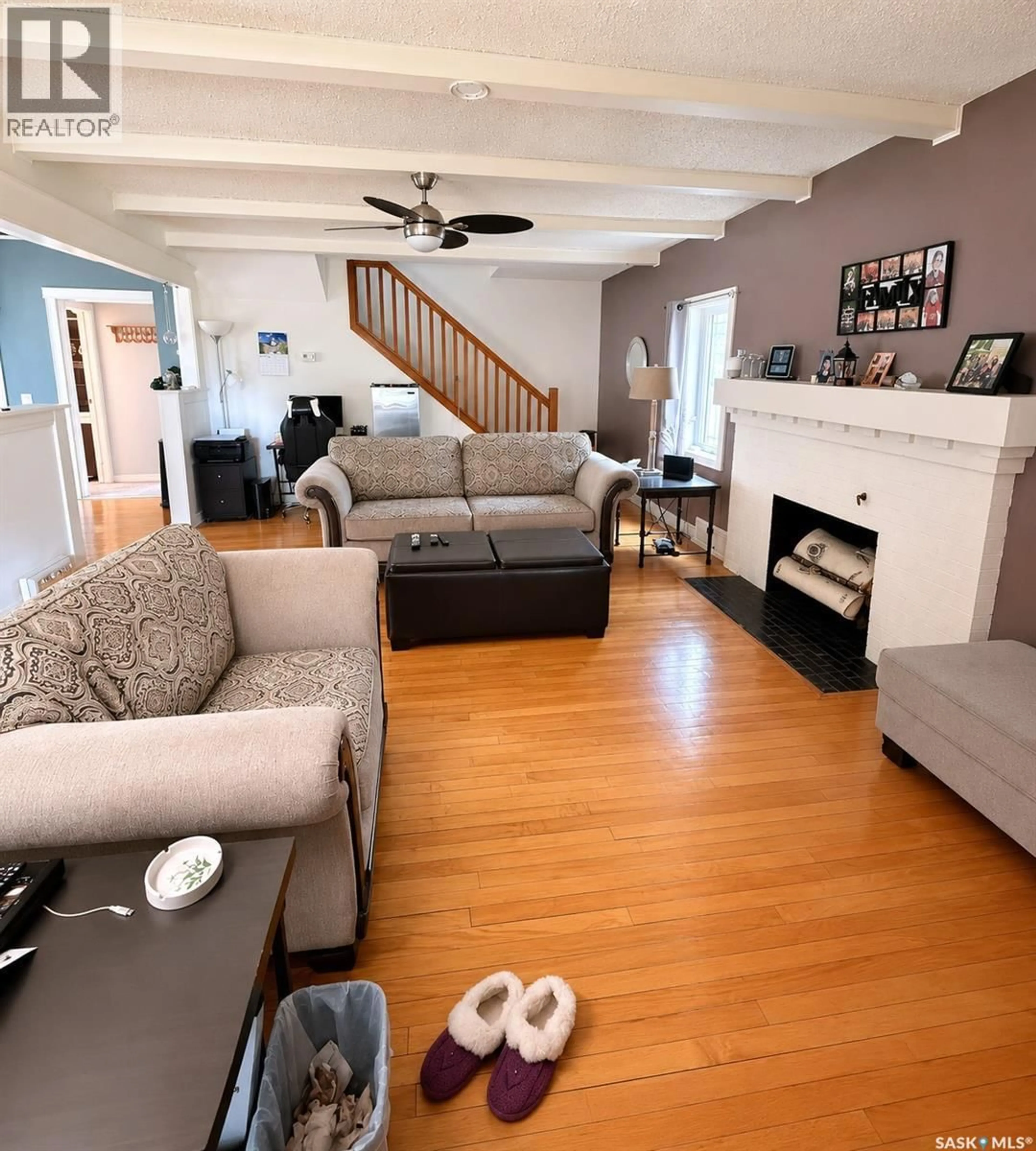 Living room with furniture, unknown for 1174 CONRAD AVENUE, Gull Lake Saskatchewan S0N1A0