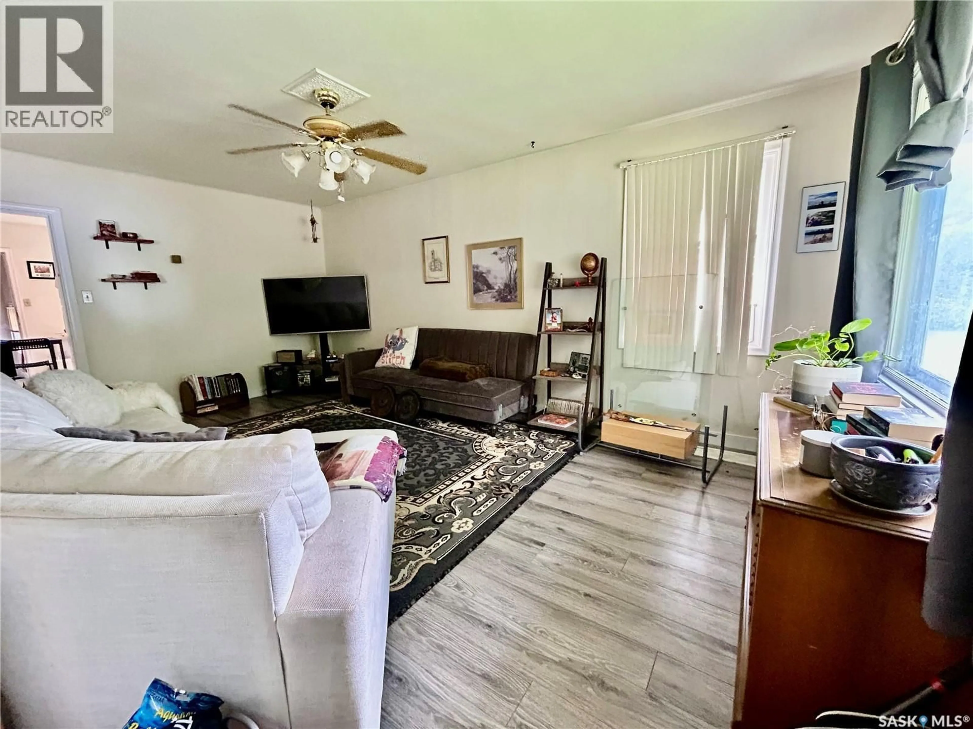 Living room with furniture, unknown for 2200 FRANCIS STREET, Regina Saskatchewan S4N2P5