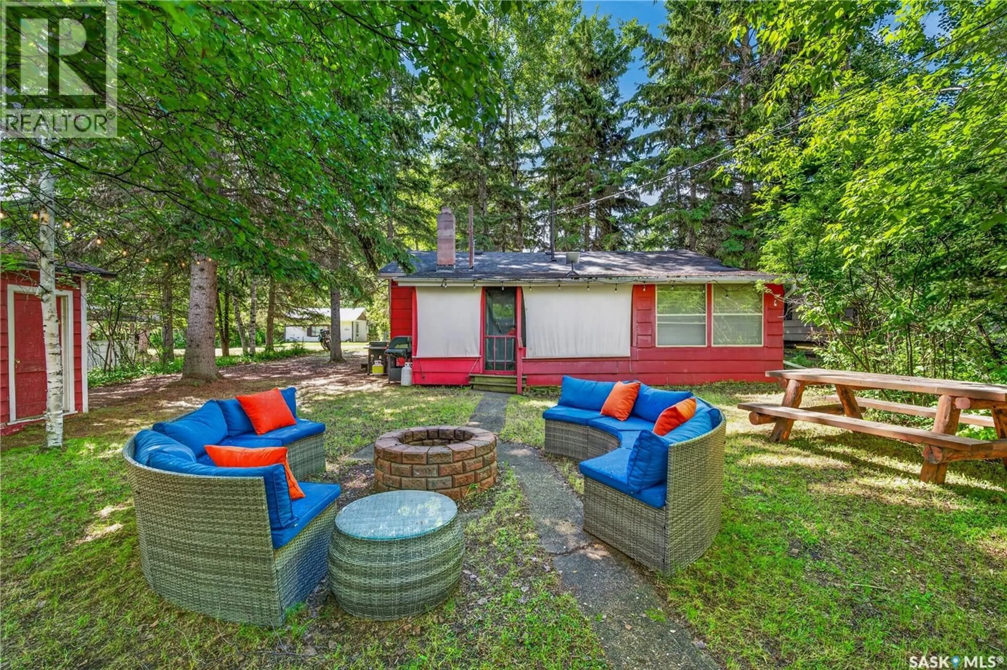 Patio, street for 12 MALLARD AVENUE, Greenwater Provincial Park Saskatchewan S0E0B2