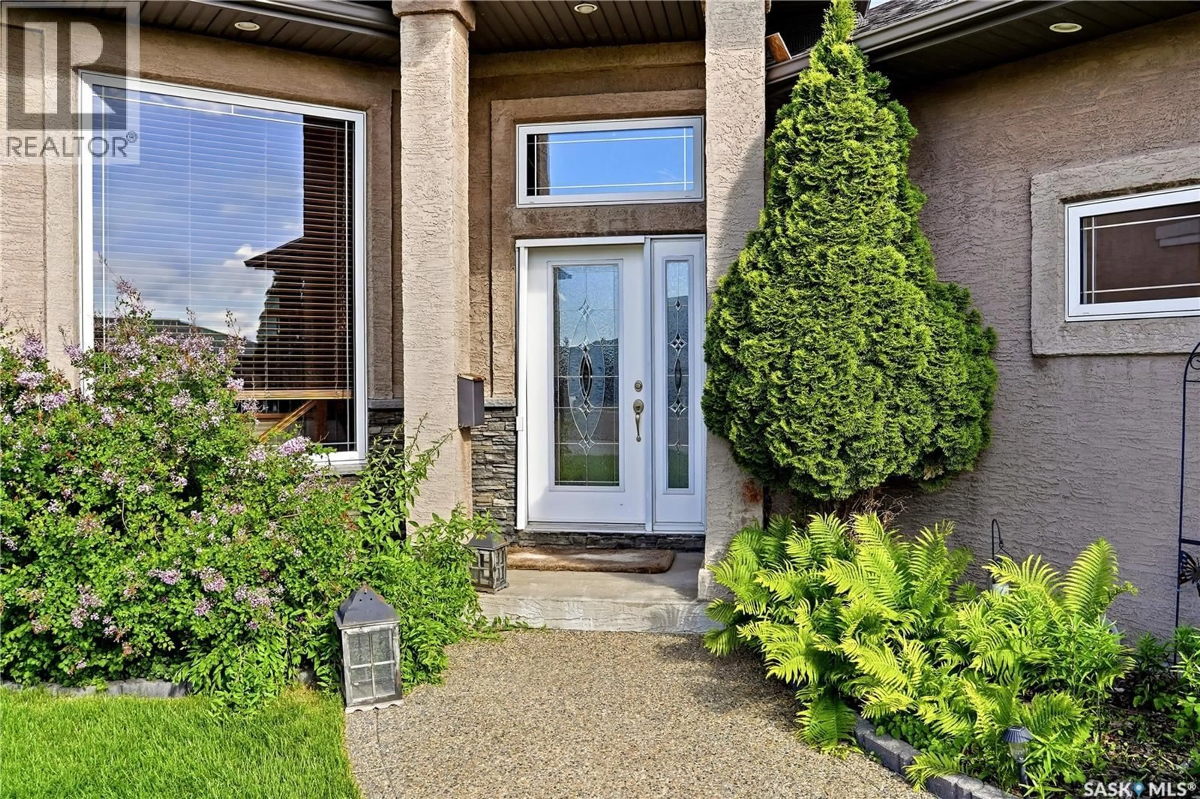Indoor entryway for 2587 LINNER WAY, Regina Saskatchewan S4V1E7