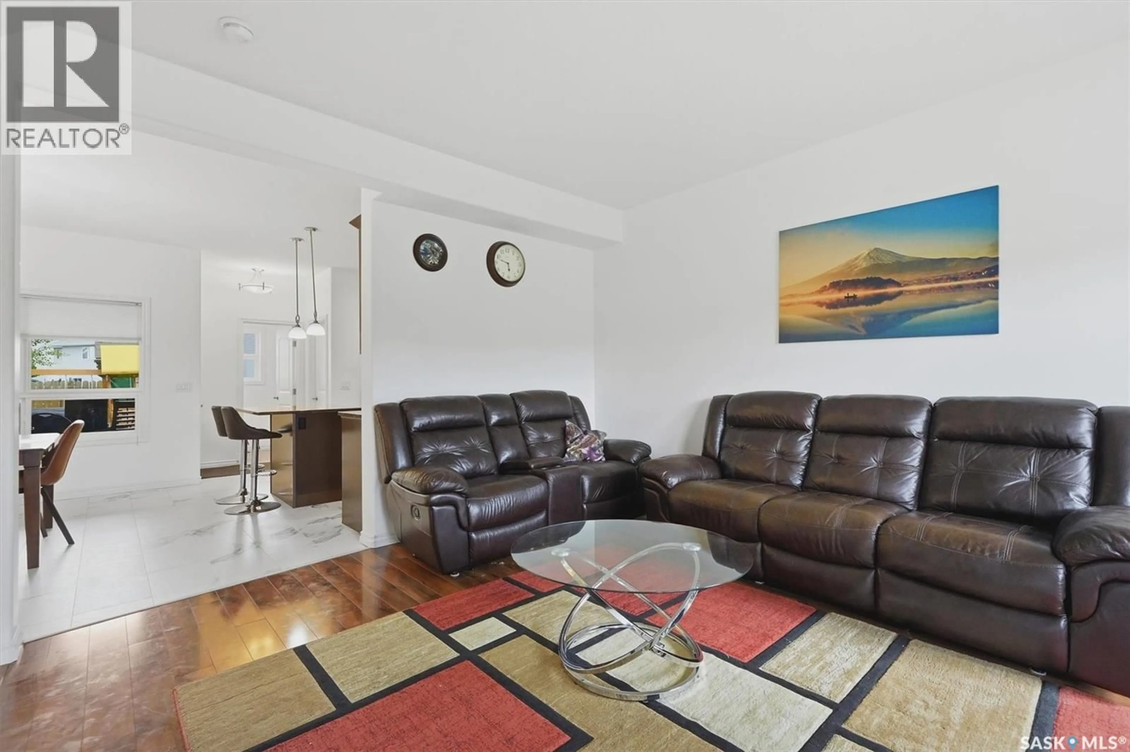 Living room with furniture, unknown for 140 SHEPHERD CRESCENT, Saskatoon Saskatchewan S7W0B1