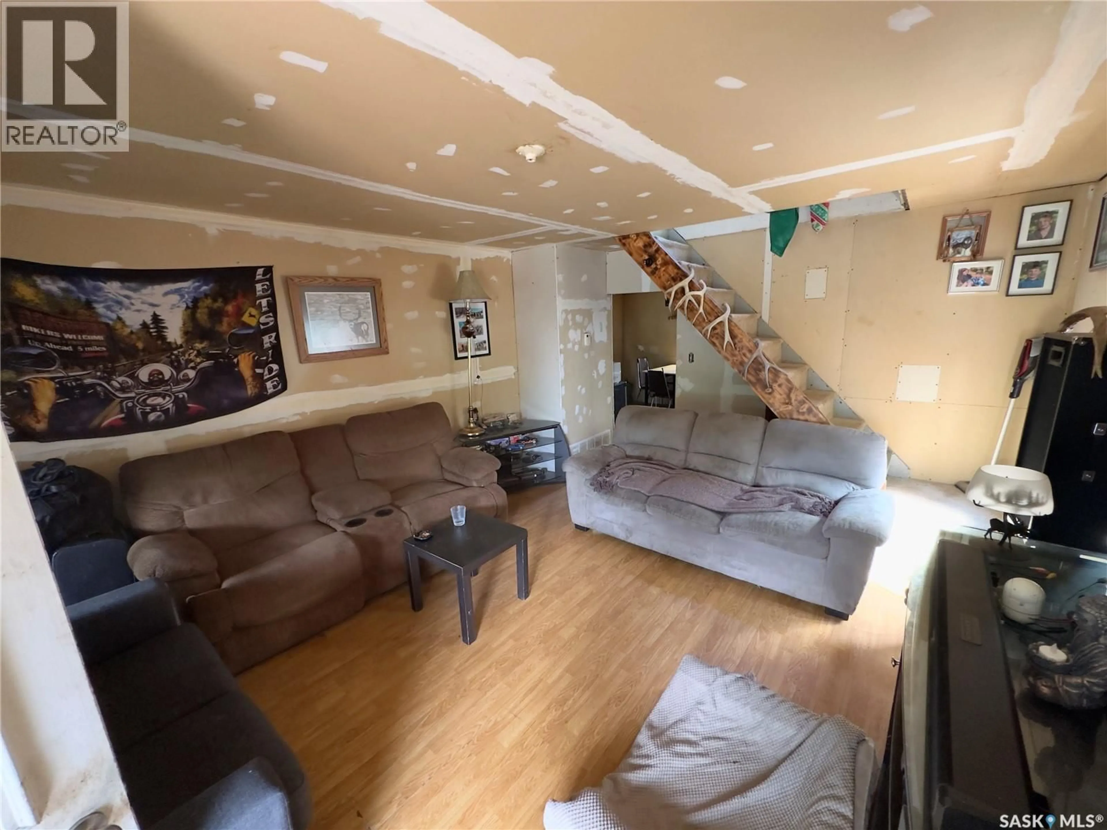 A pic of a room for 1010 ATHABASCA STREET, Moose Jaw Saskatchewan S6H0N2