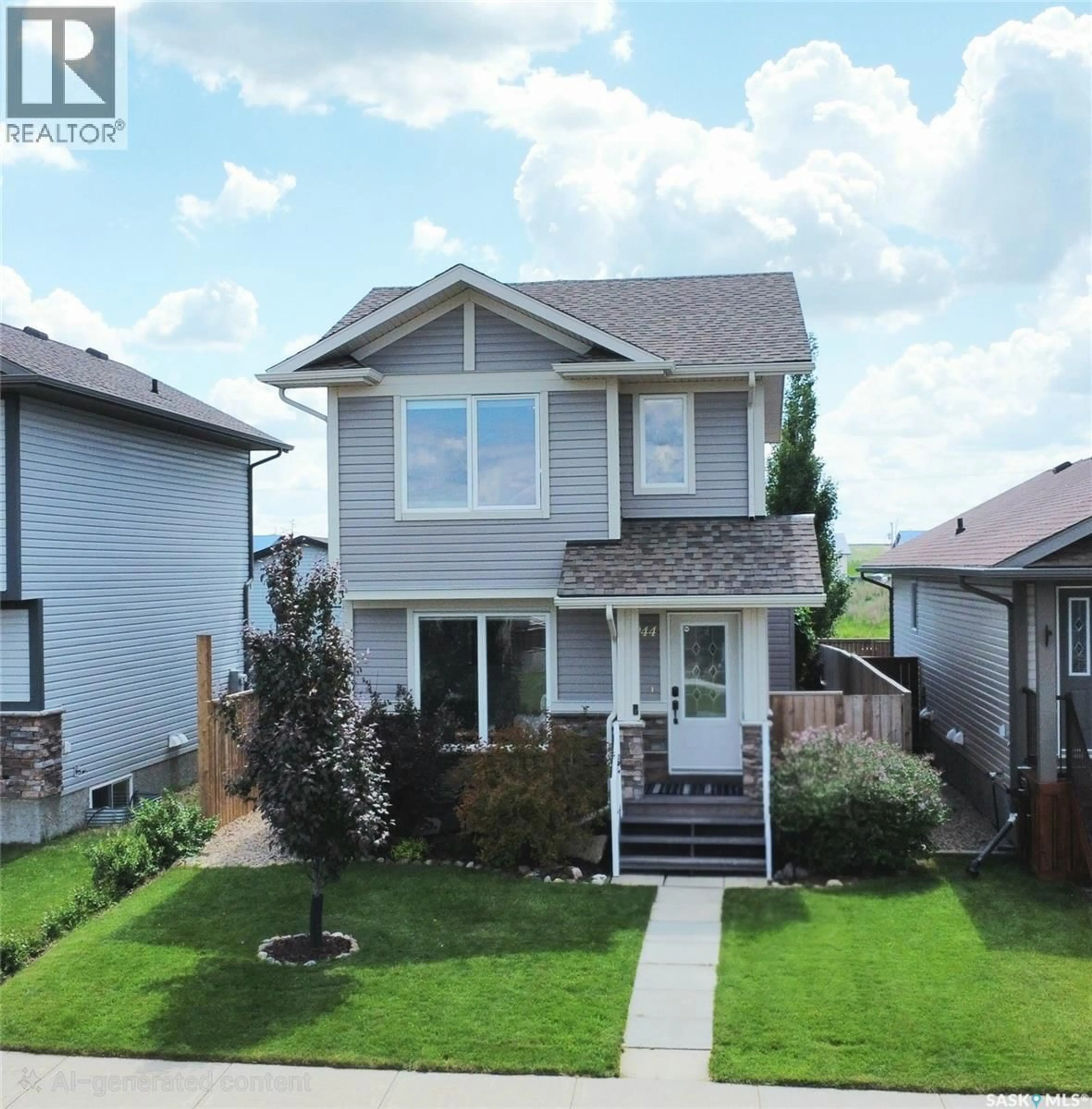 Home with vinyl exterior material, street for 944 GLENVIEW COVE, Martensville Saskatchewan S0K0A2