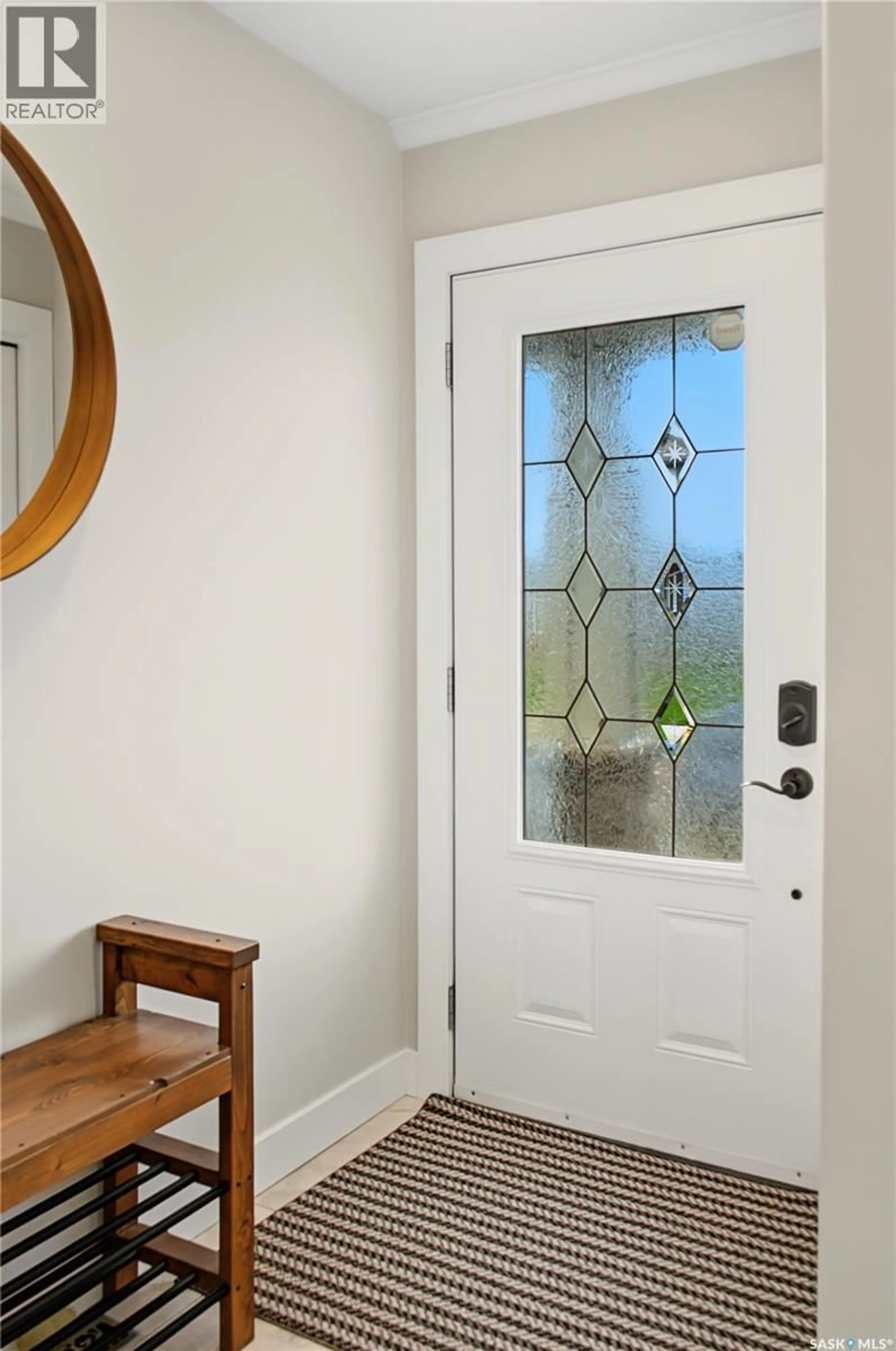 Indoor entryway for 944 GLENVIEW COVE, Martensville Saskatchewan S0K0A2