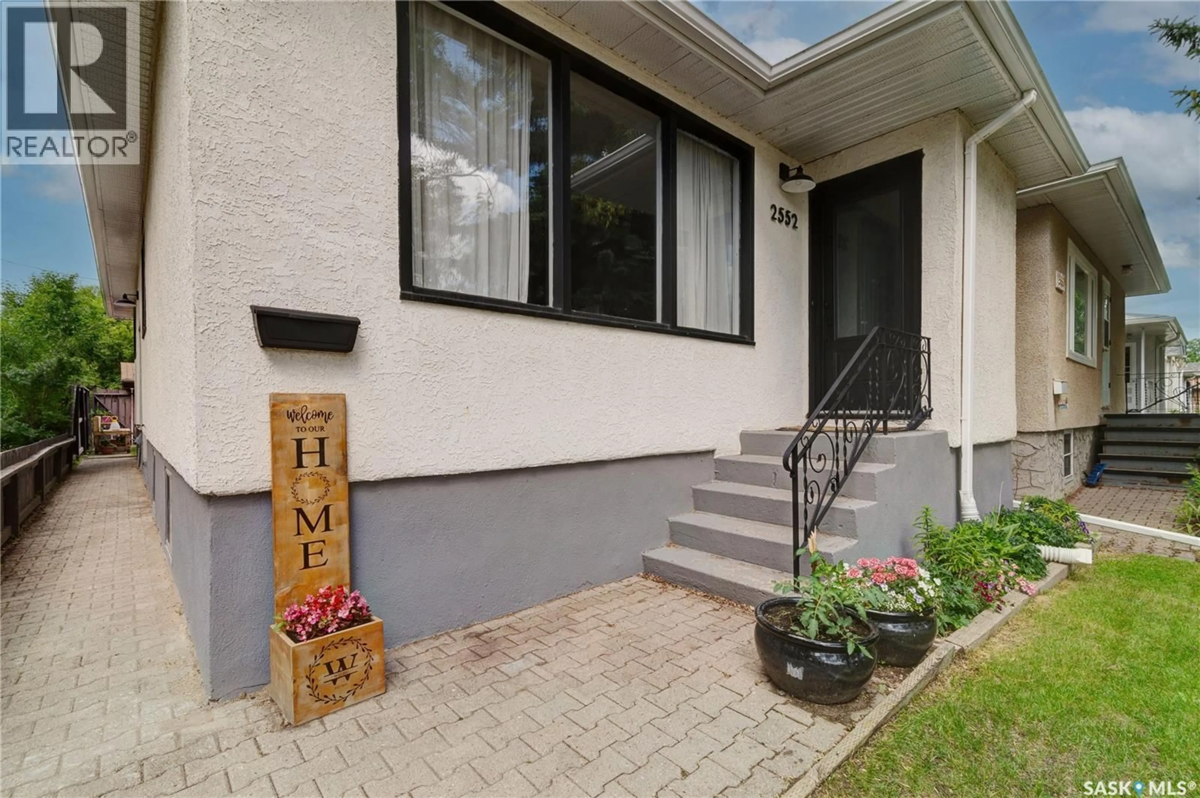 Unknown for 2552 ELLIOTT STREET, Regina Saskatchewan S4N3H5