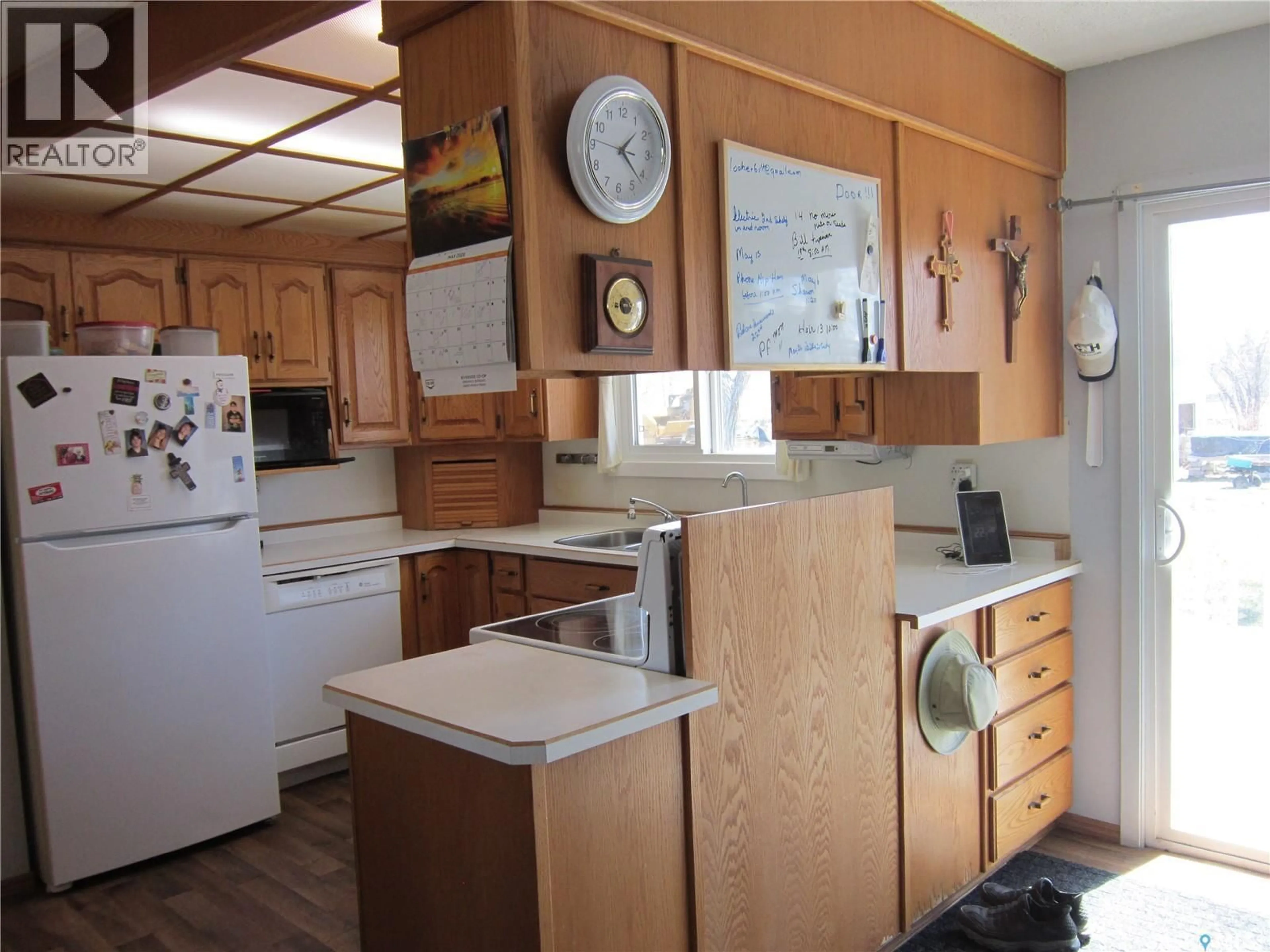 Standard kitchen, unknown for 103 1ST STREET, Arborfield Saskatchewan S0E0A0