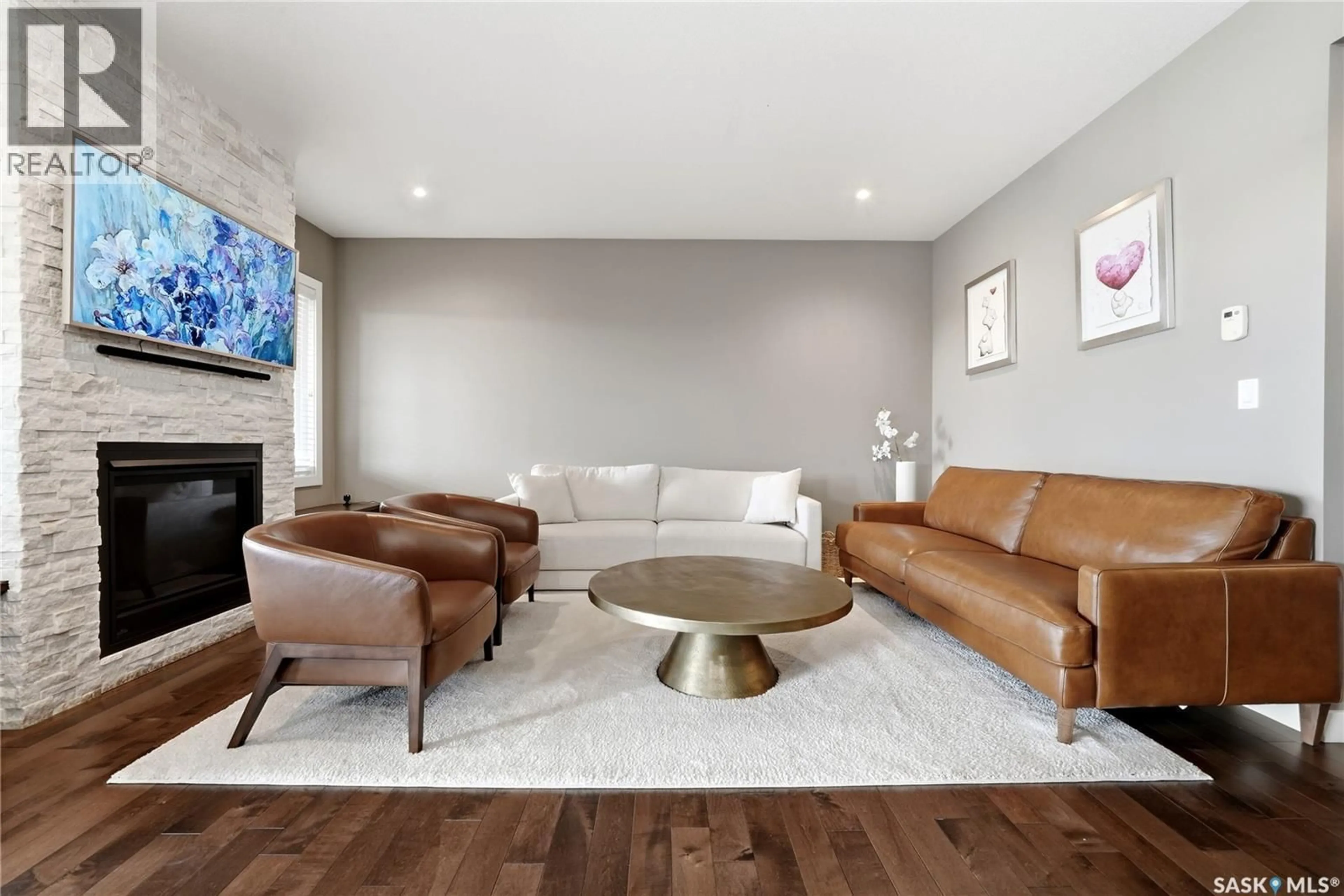 Living room with furniture, unknown for 3504 GREEN LILY ROAD, Regina Saskatchewan S4V3M8