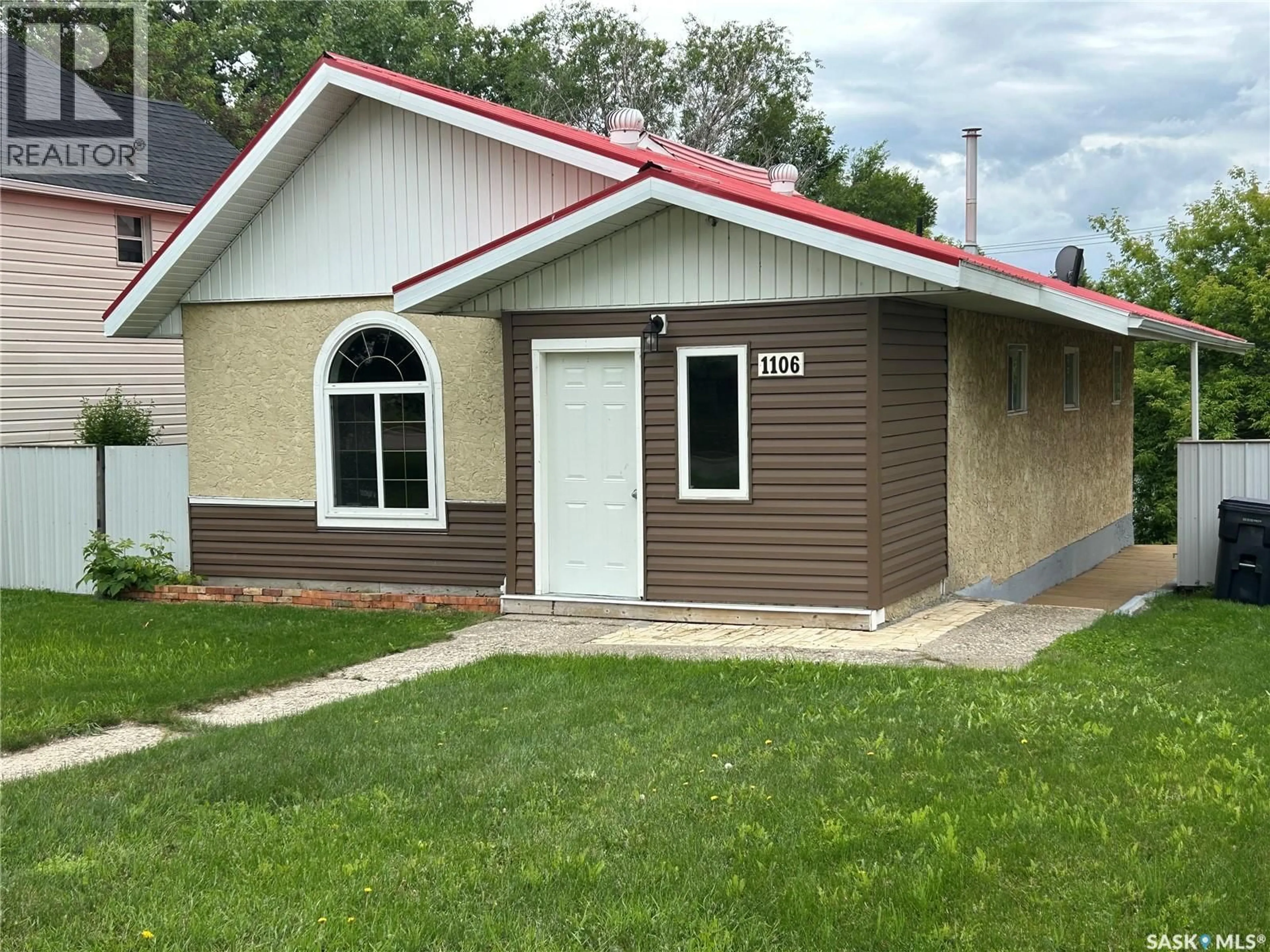 Home with vinyl exterior material, building for 1106 1ST STREET, Estevan Saskatchewan S4A0G9