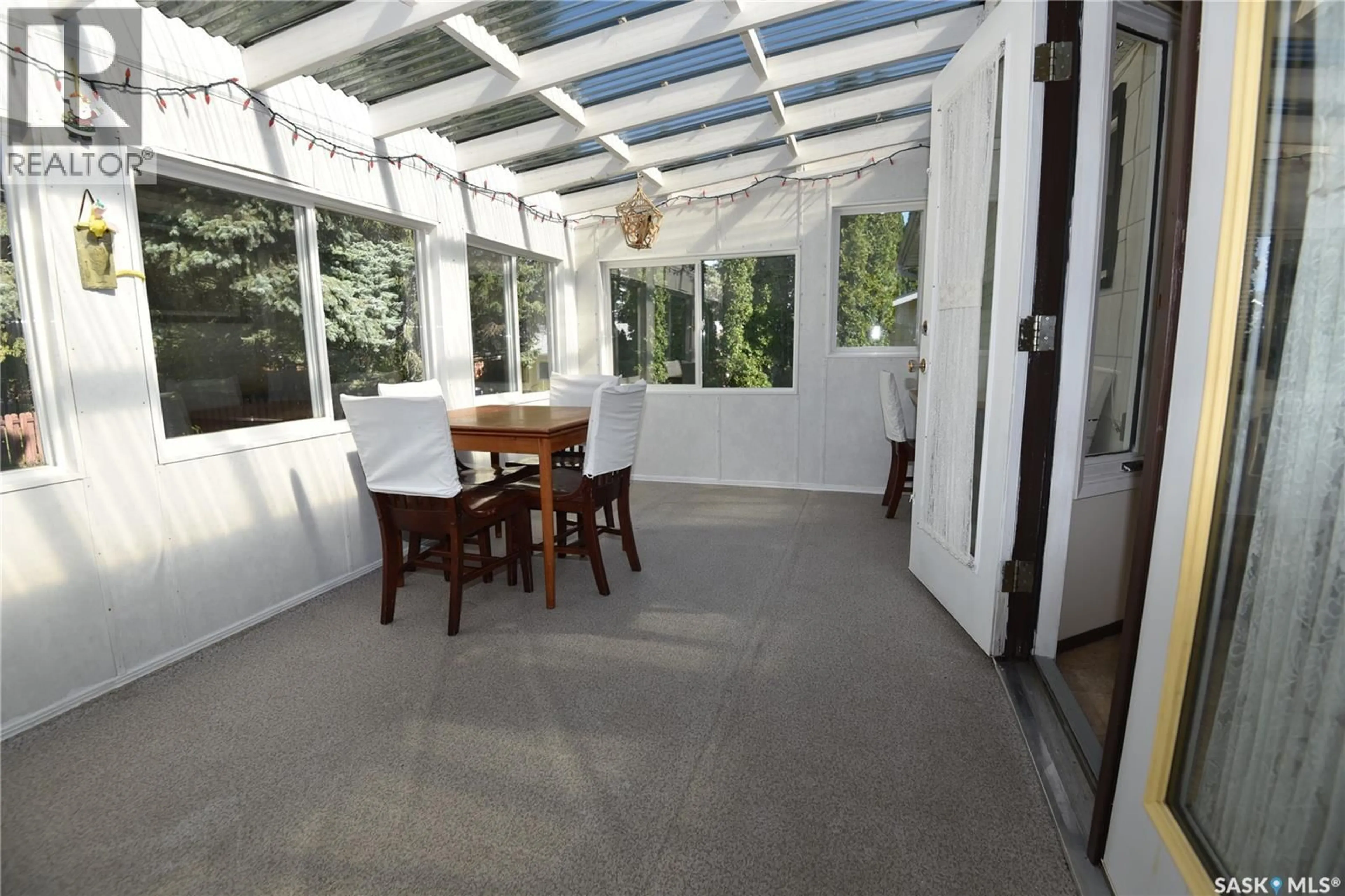 Patio, street for 309 WATSON CRESCENT, Nipawin Saskatchewan S0E1E0