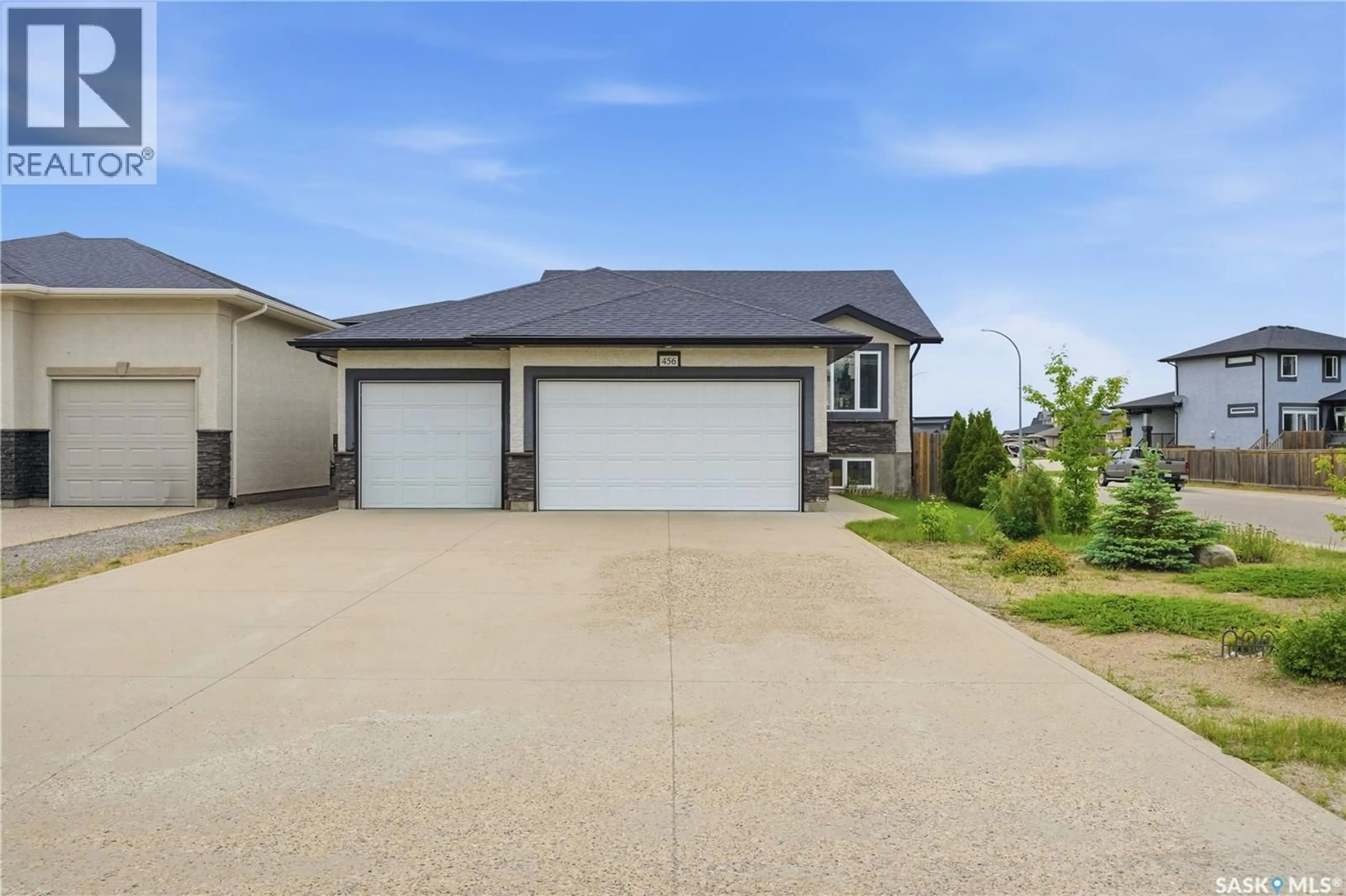 Unknown for 456 5TH AVENUE, Pilot Butte Saskatchewan S0G3Z0