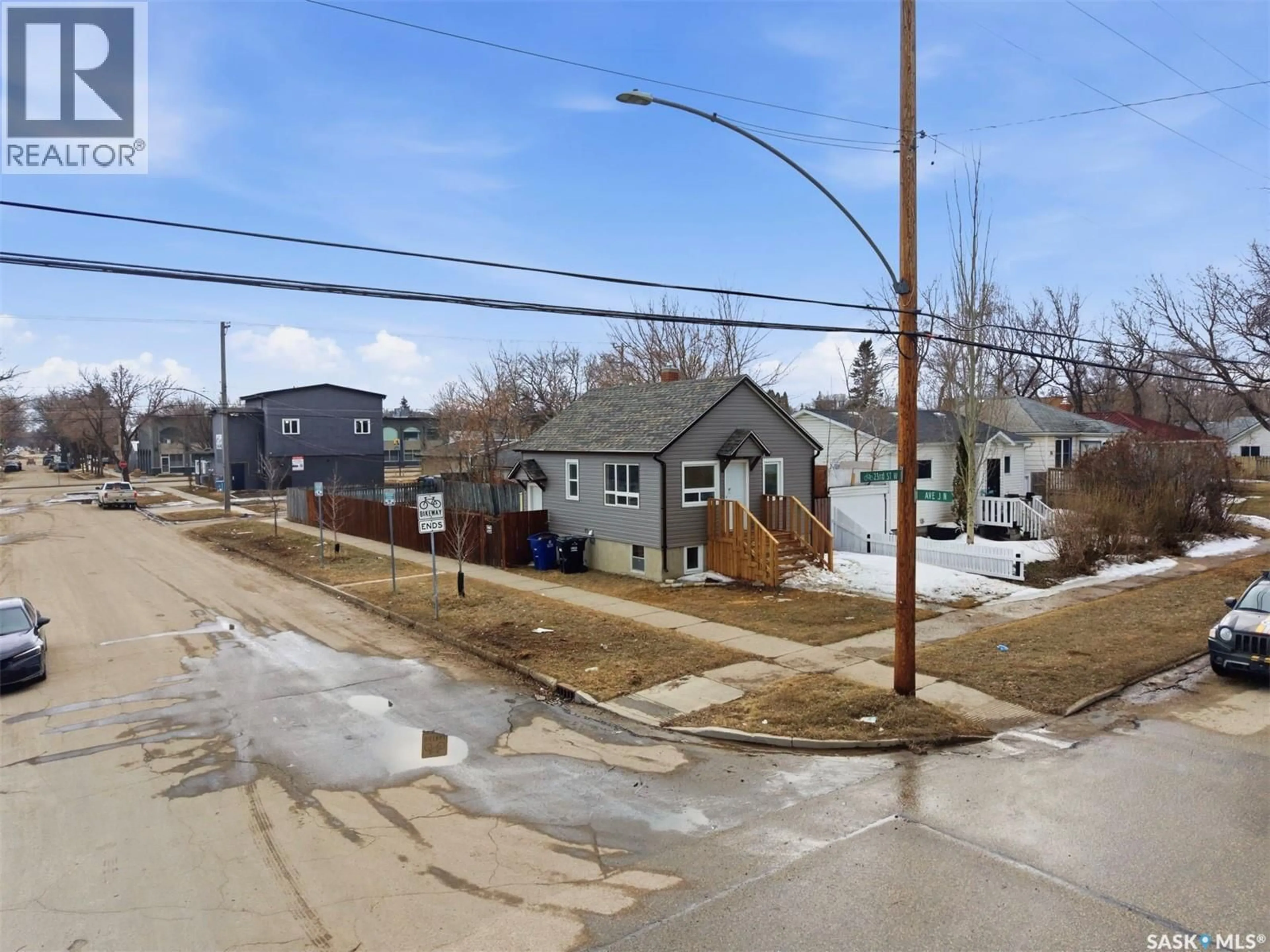 Blurry image for 1001 23RD STREET, Saskatoon Saskatchewan S7L0A6
