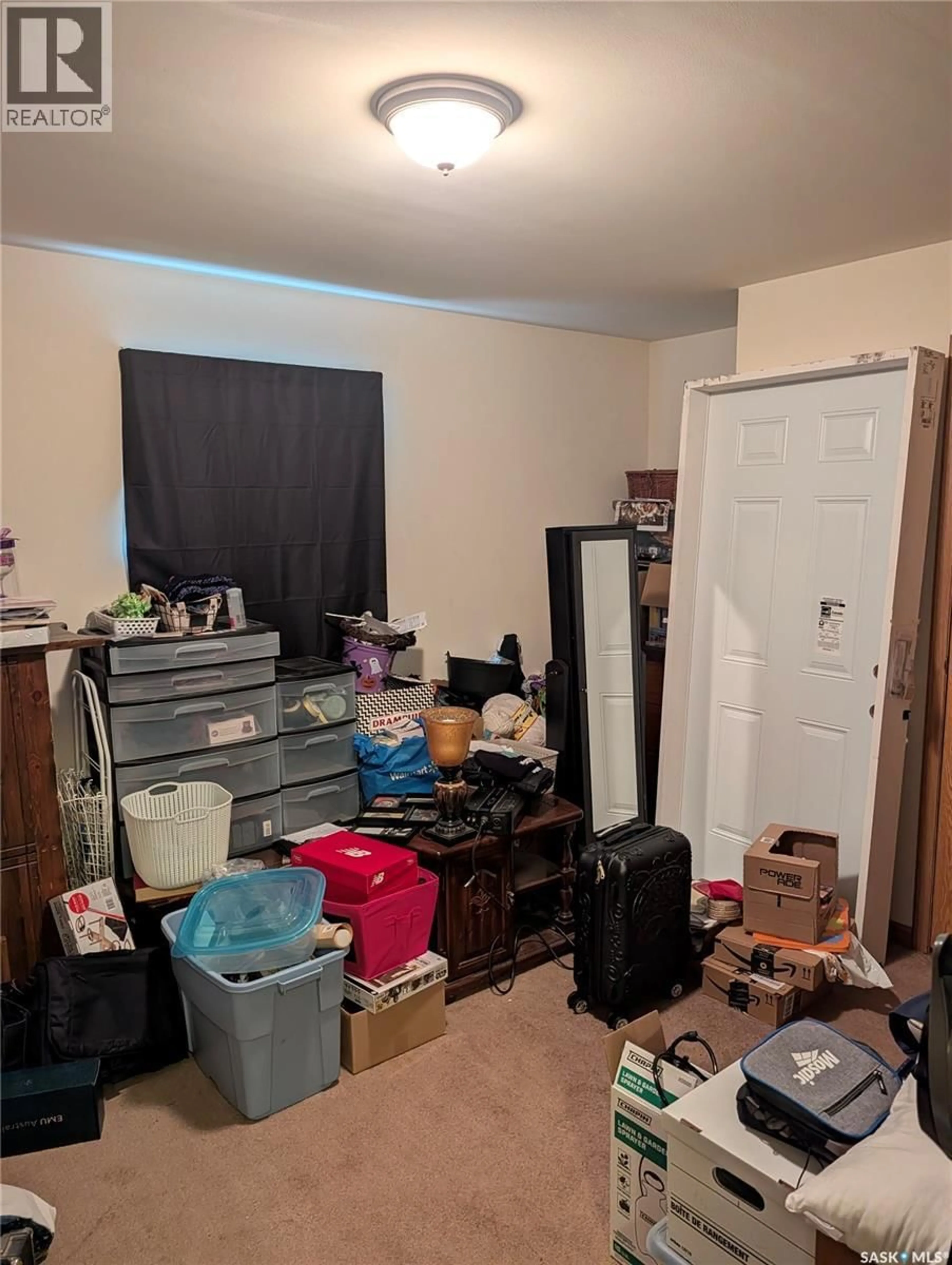 A pic of a room for B24 - 1295 9TH AVENUE NE, Moose Jaw Saskatchewan S6J1C5