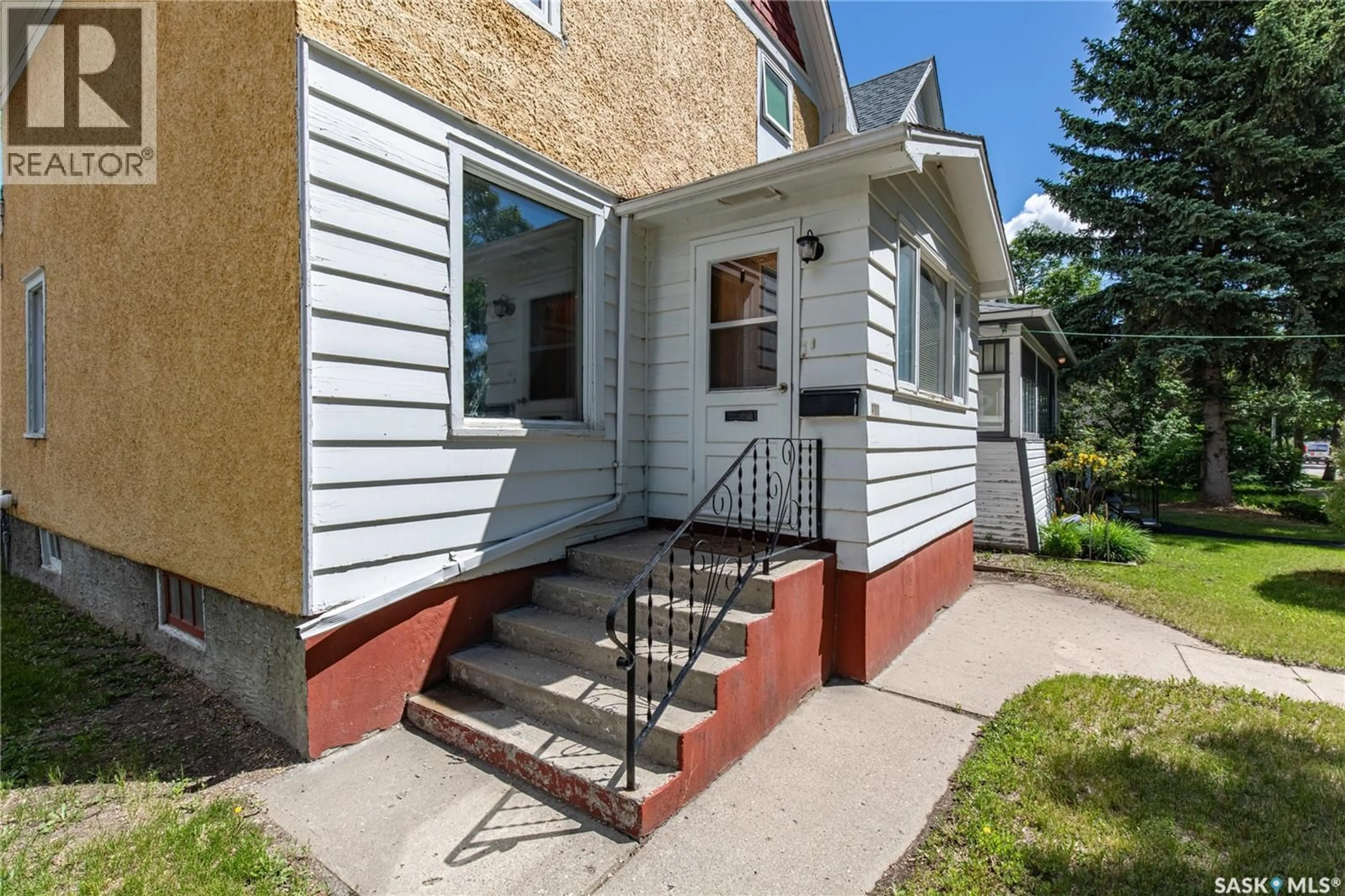 Unknown for 430 DUFFIELD STREET, Moose Jaw Saskatchewan S6H5H8