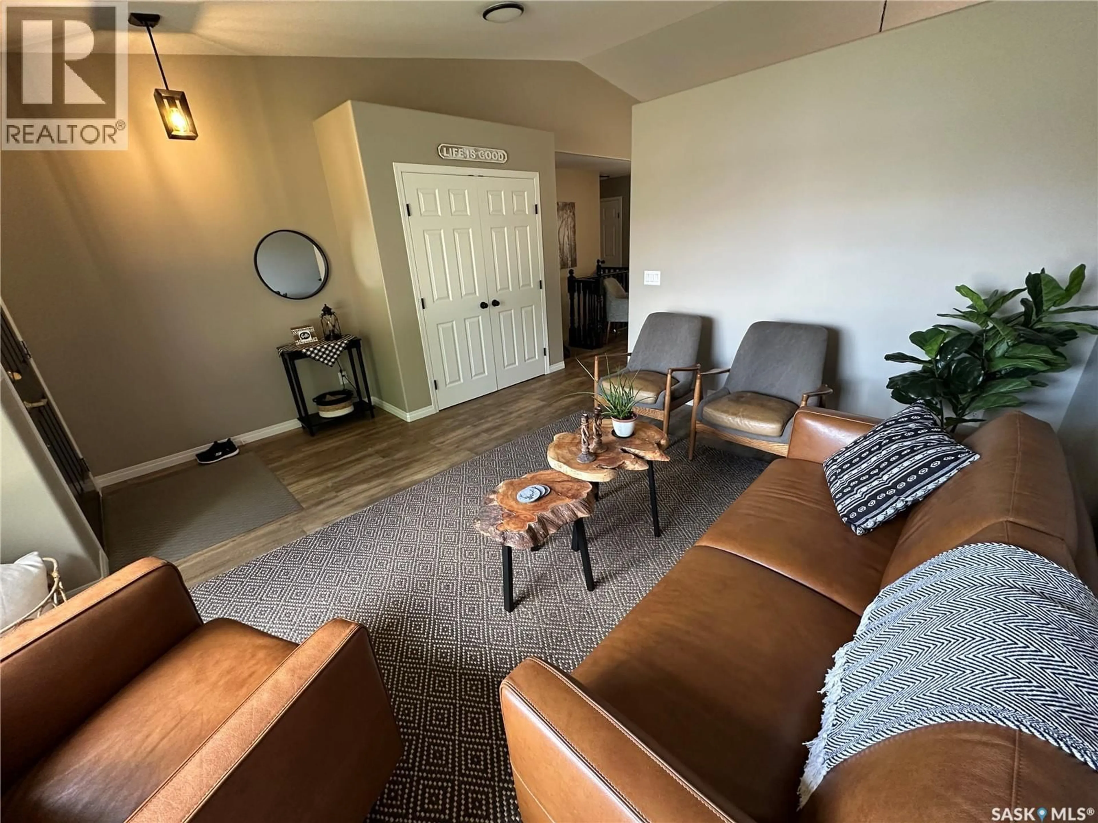 Living room with furniture, unknown for 550 10TH AVENUE, Rosthern Saskatchewan S0K3R0