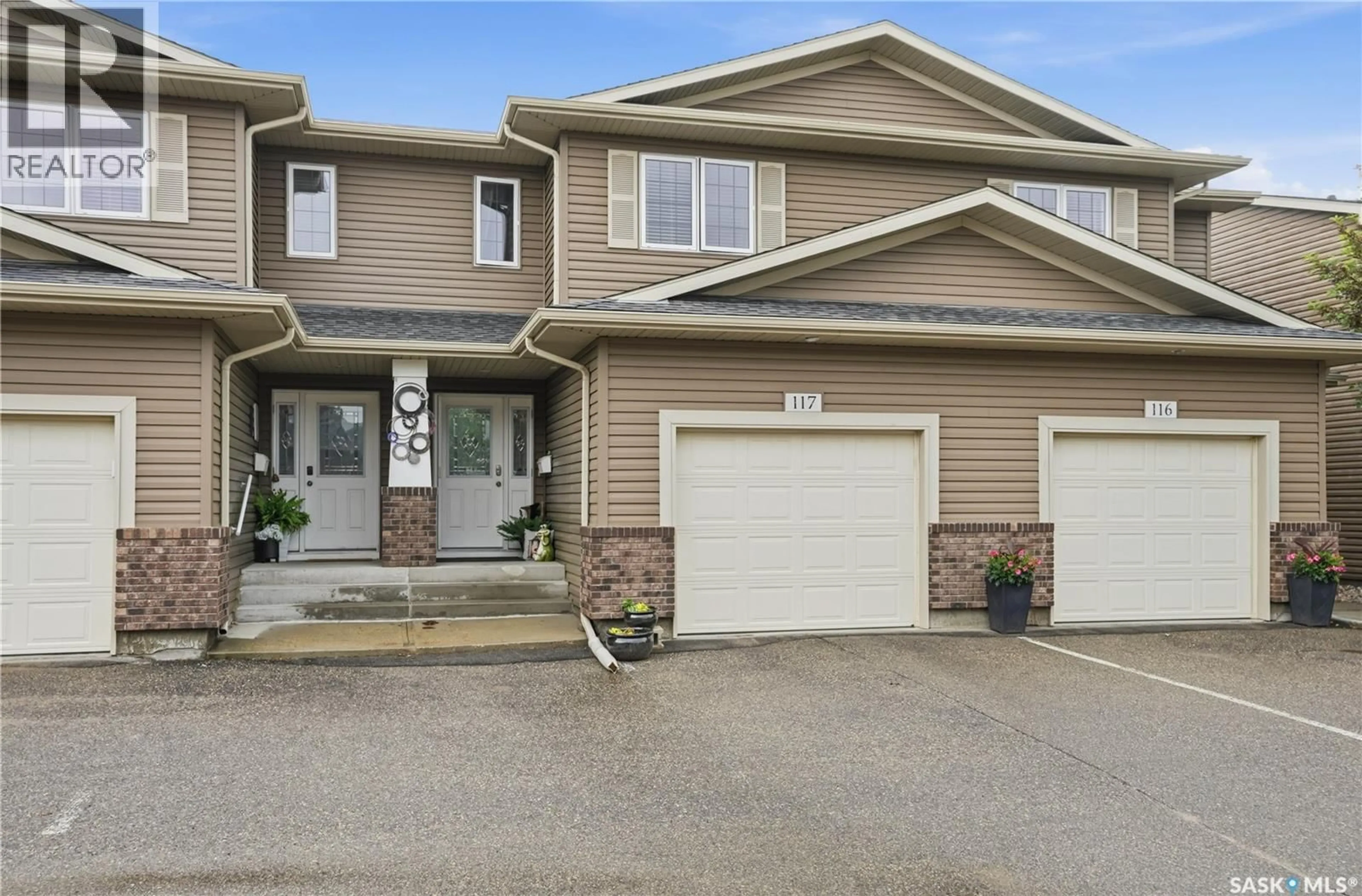 Home with vinyl exterior material, street for 117 - 4701 CHILD AVENUE, Regina Saskatchewan S4X0E7