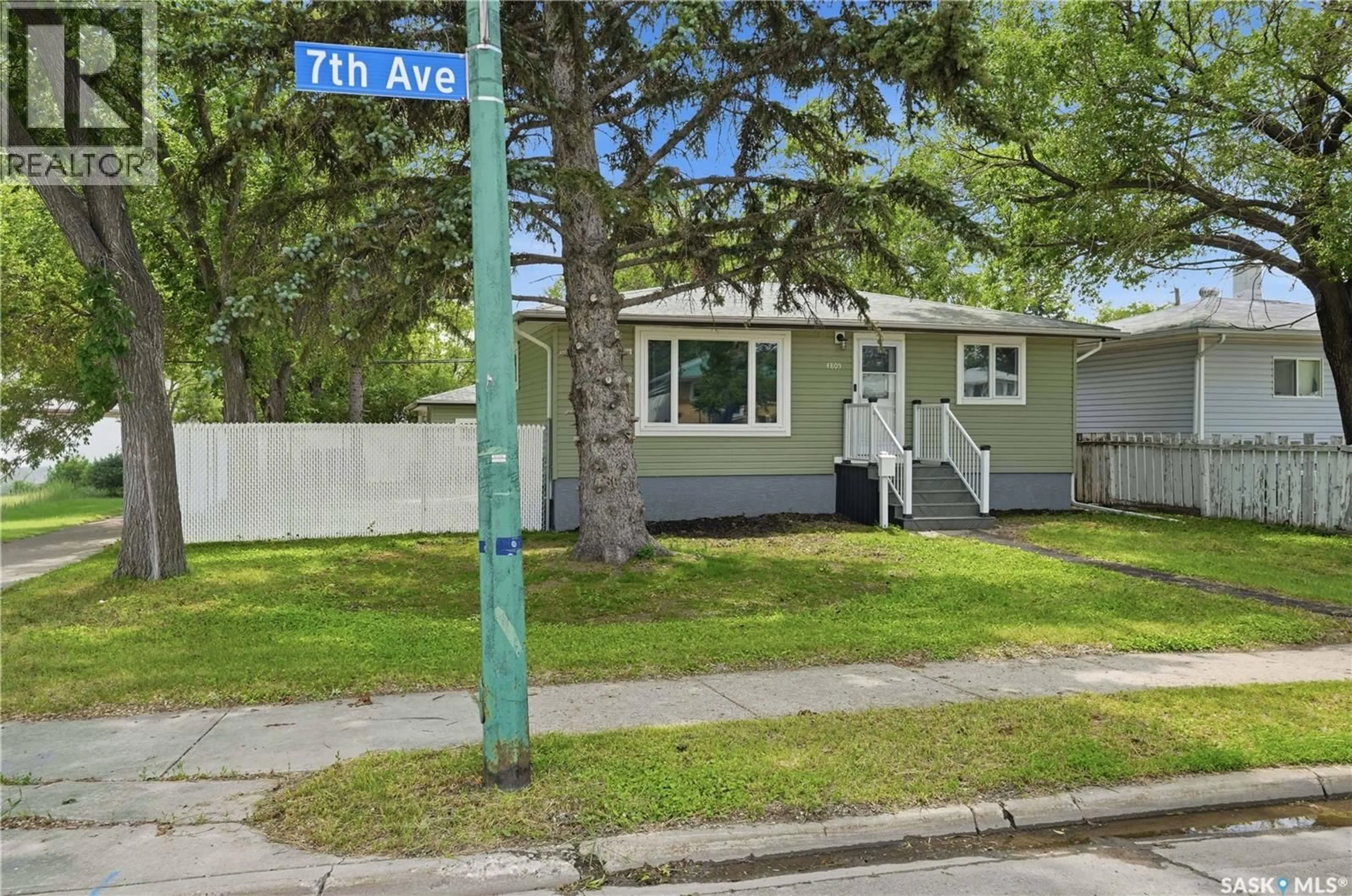 Home with vinyl exterior material, street for 4805 7TH AVENUE, Regina Saskatchewan S4T0R8