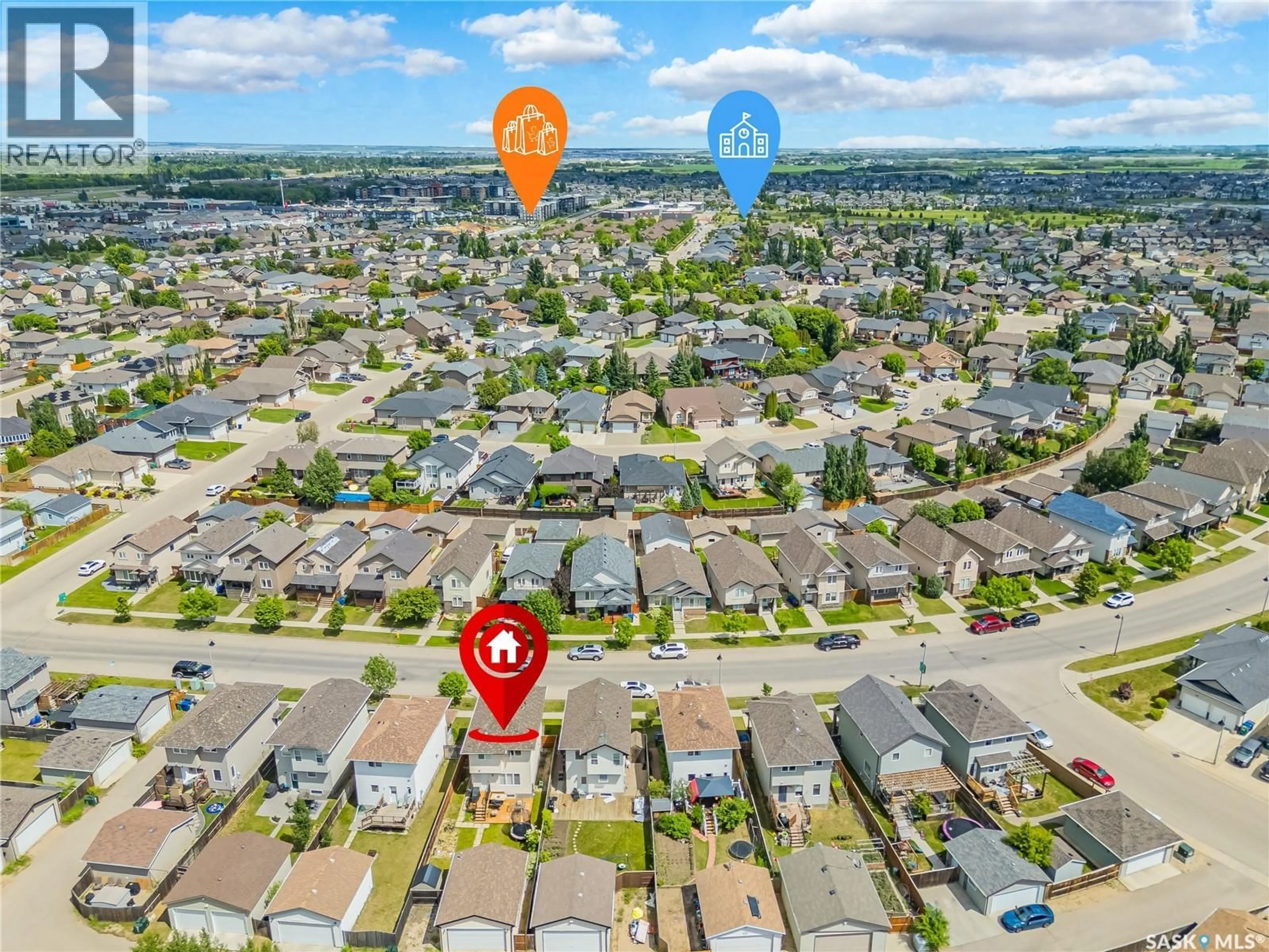 A pic from outside/outdoor area/front of a property/back of a property/a pic from drone, street for 330 GALLOWAY ROAD, Saskatoon Saskatchewan S7T0C5