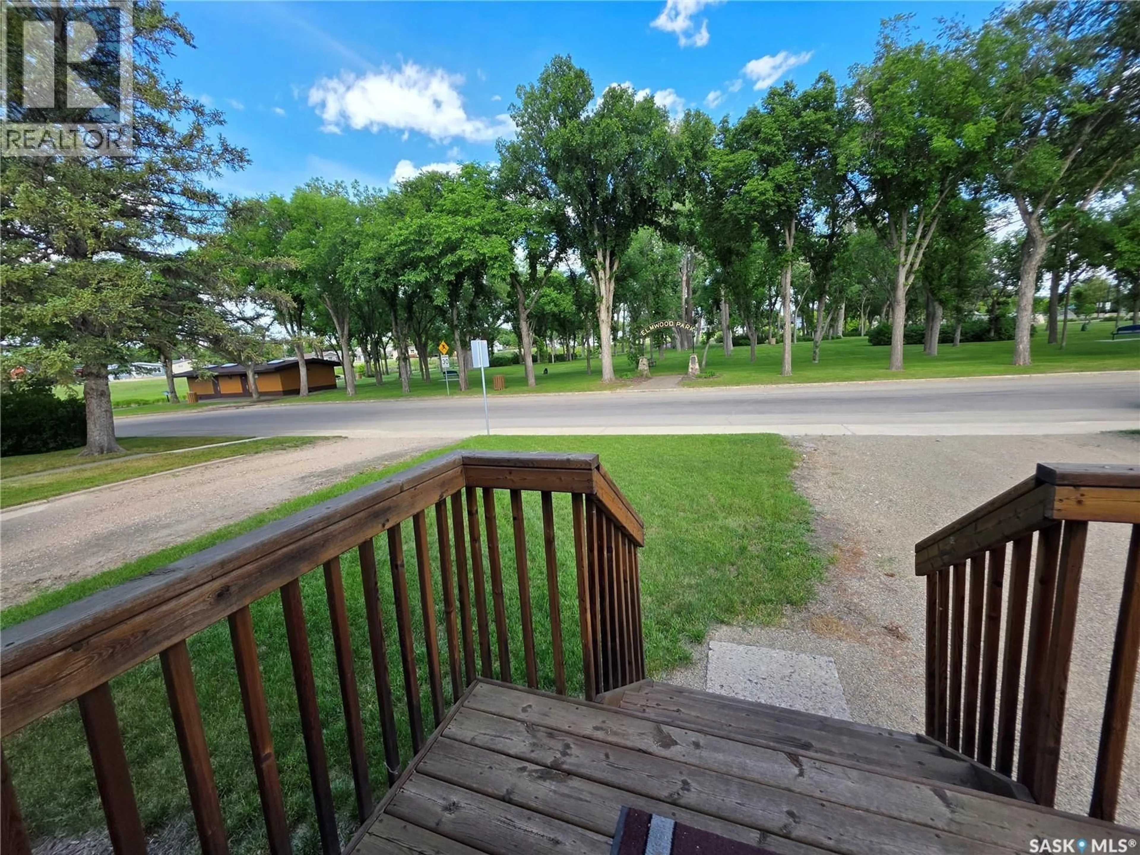 Patio, unknown for 226 9TH AVENUE, Swift Current Saskatchewan S9H2S1