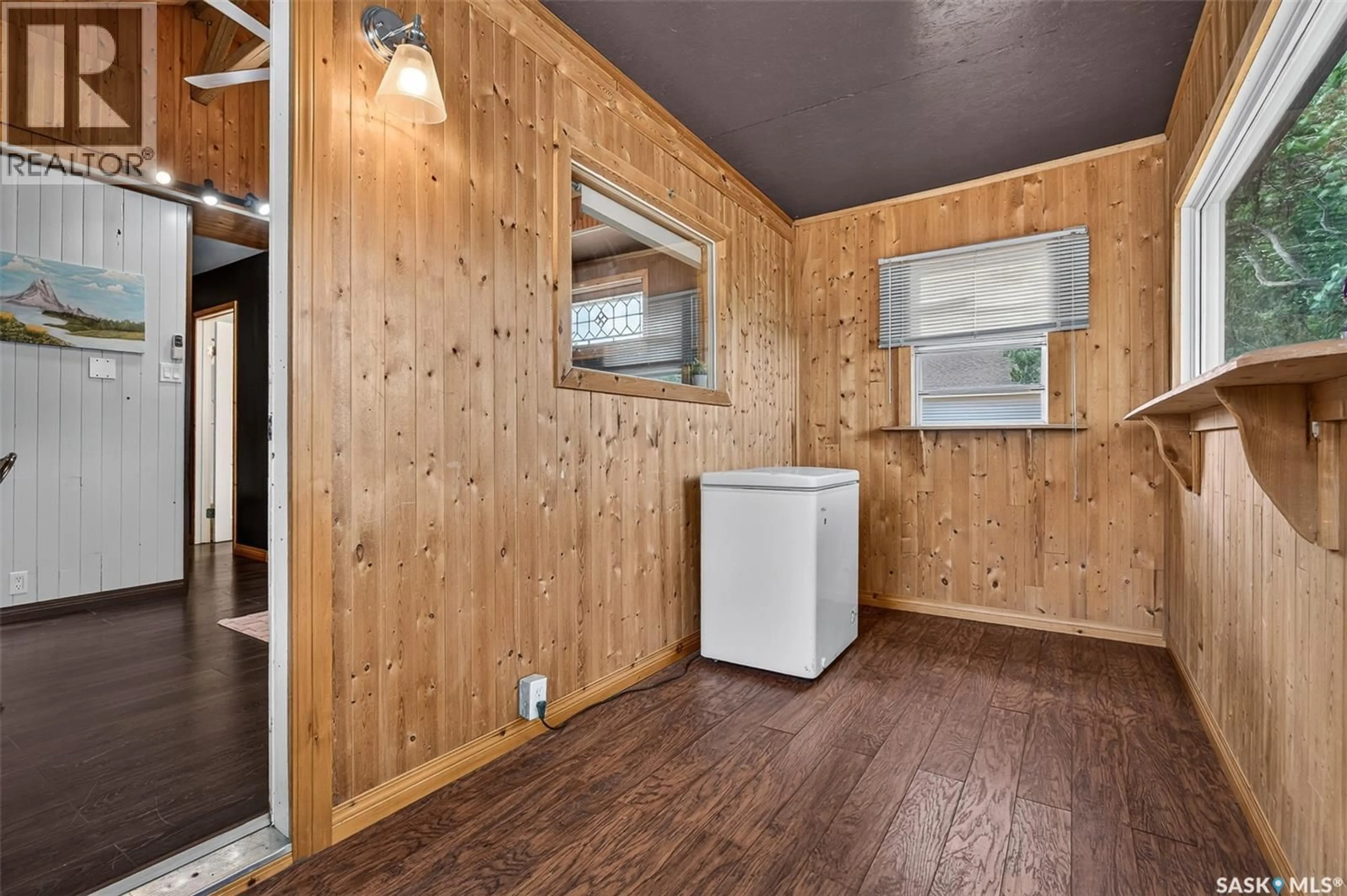 Unknown for 965 STADACONA STREET, Moose Jaw Saskatchewan S6H2A9