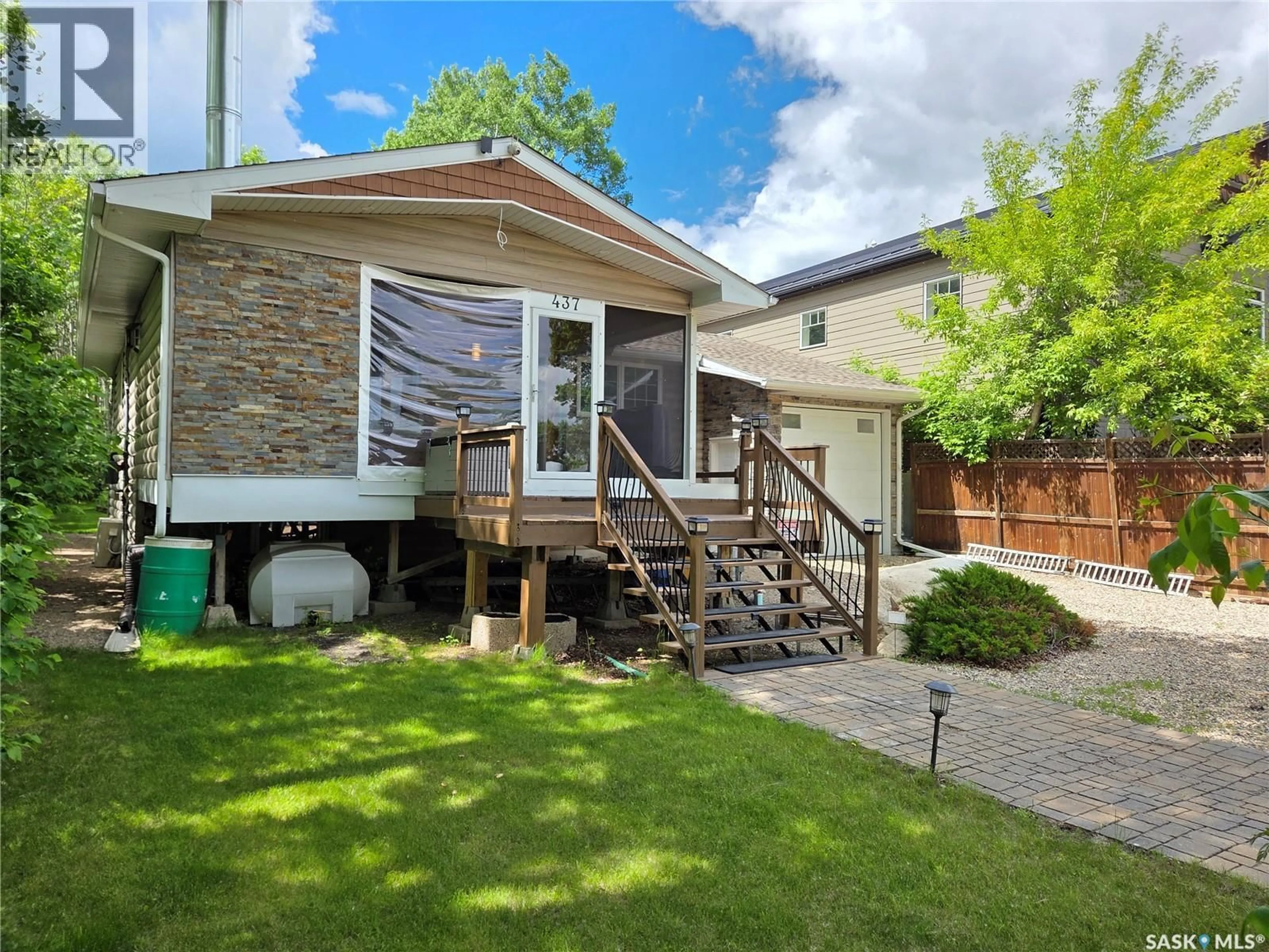Patio, street for 437 GOOD BIRDS POINT, White Bear IR 70 Saskatchewan S0C0R0
