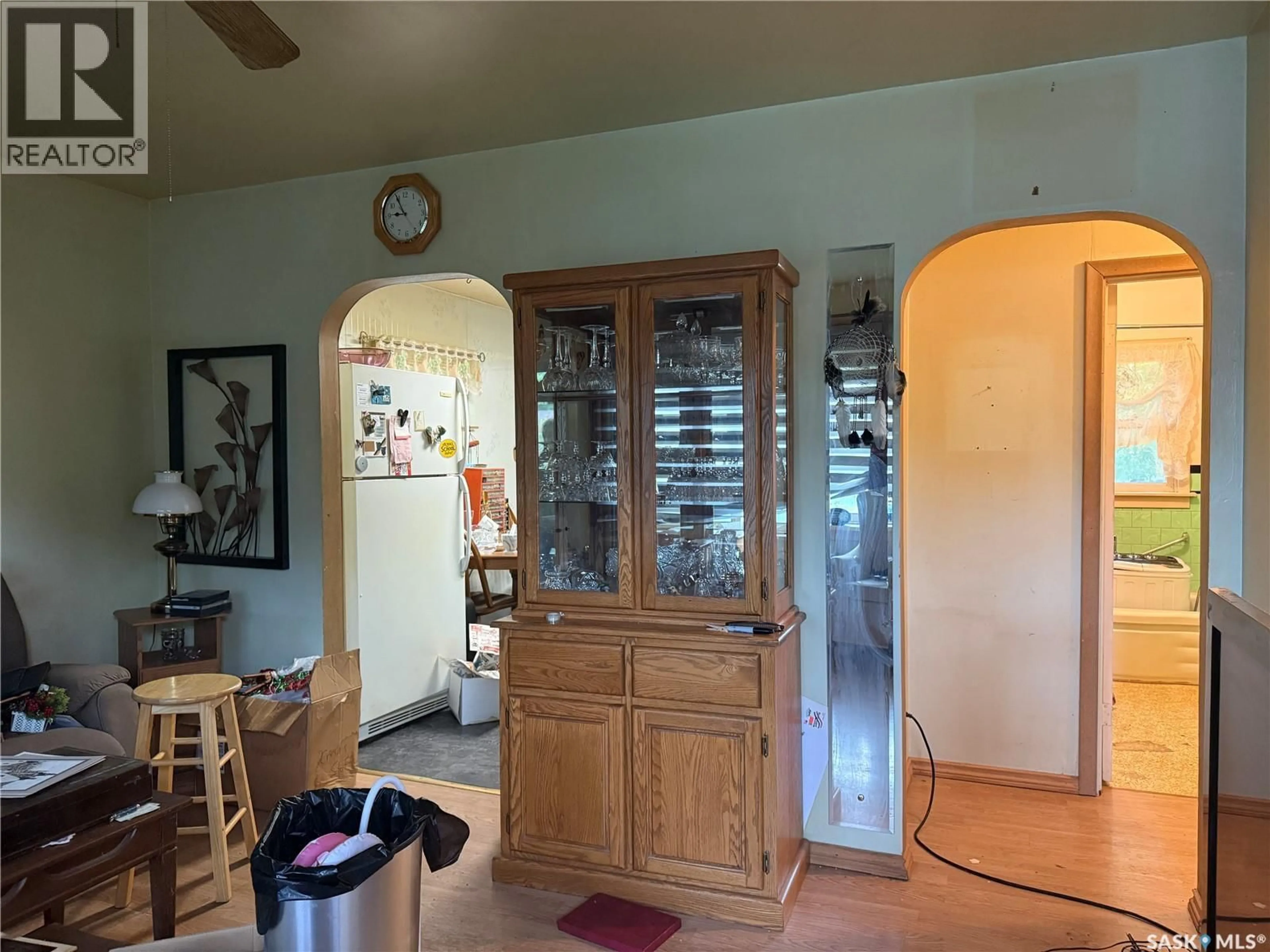 A pic of a room for 1059 CARIBOU STREET, Moose Jaw Saskatchewan S6H2M1
