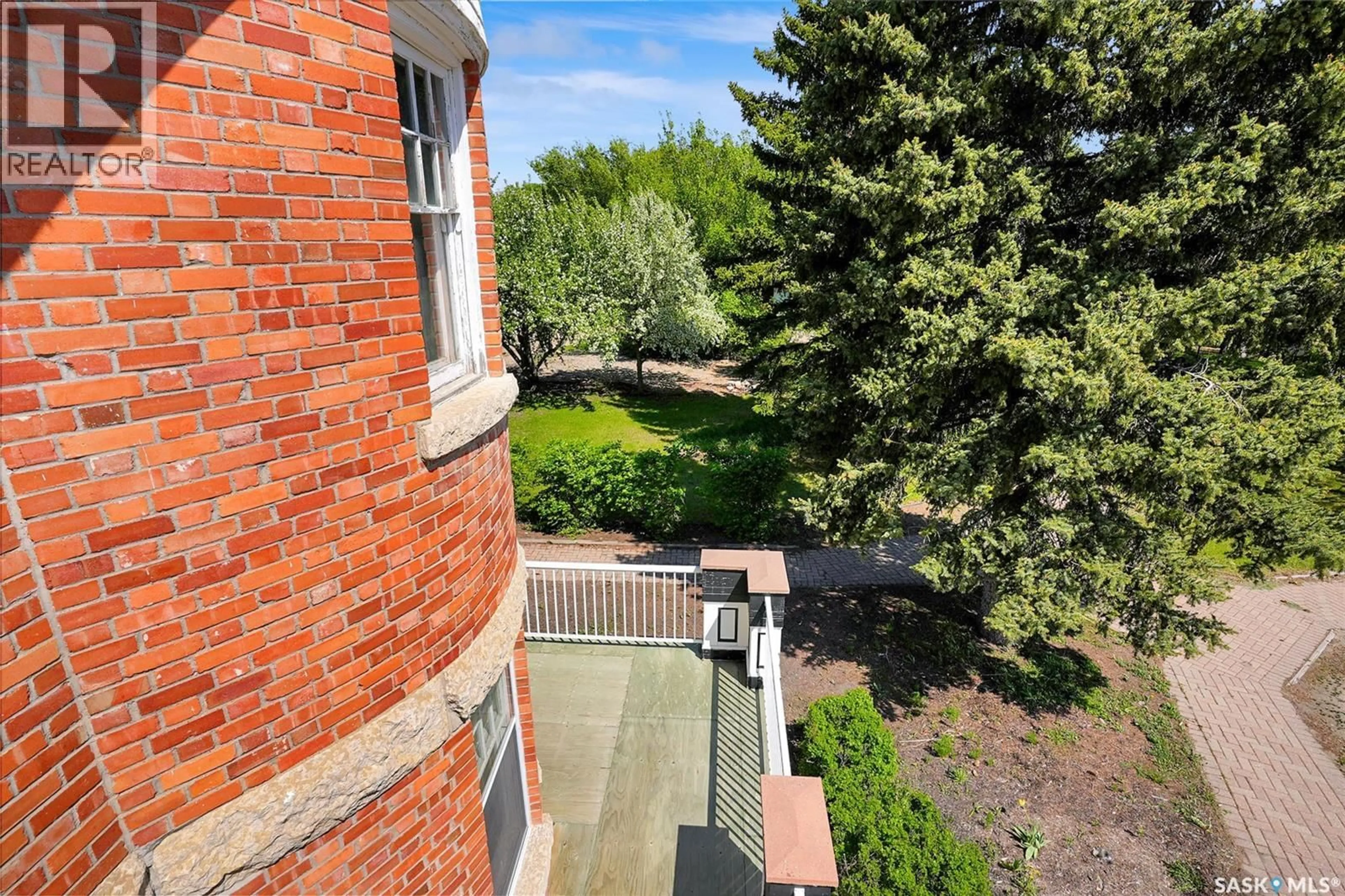 A pic from outside/outdoor area/front of a property/back of a property/a pic from drone, city buildings view from balcony for 106 FRONT STREET, Wolseley Saskatchewan S0G5H0