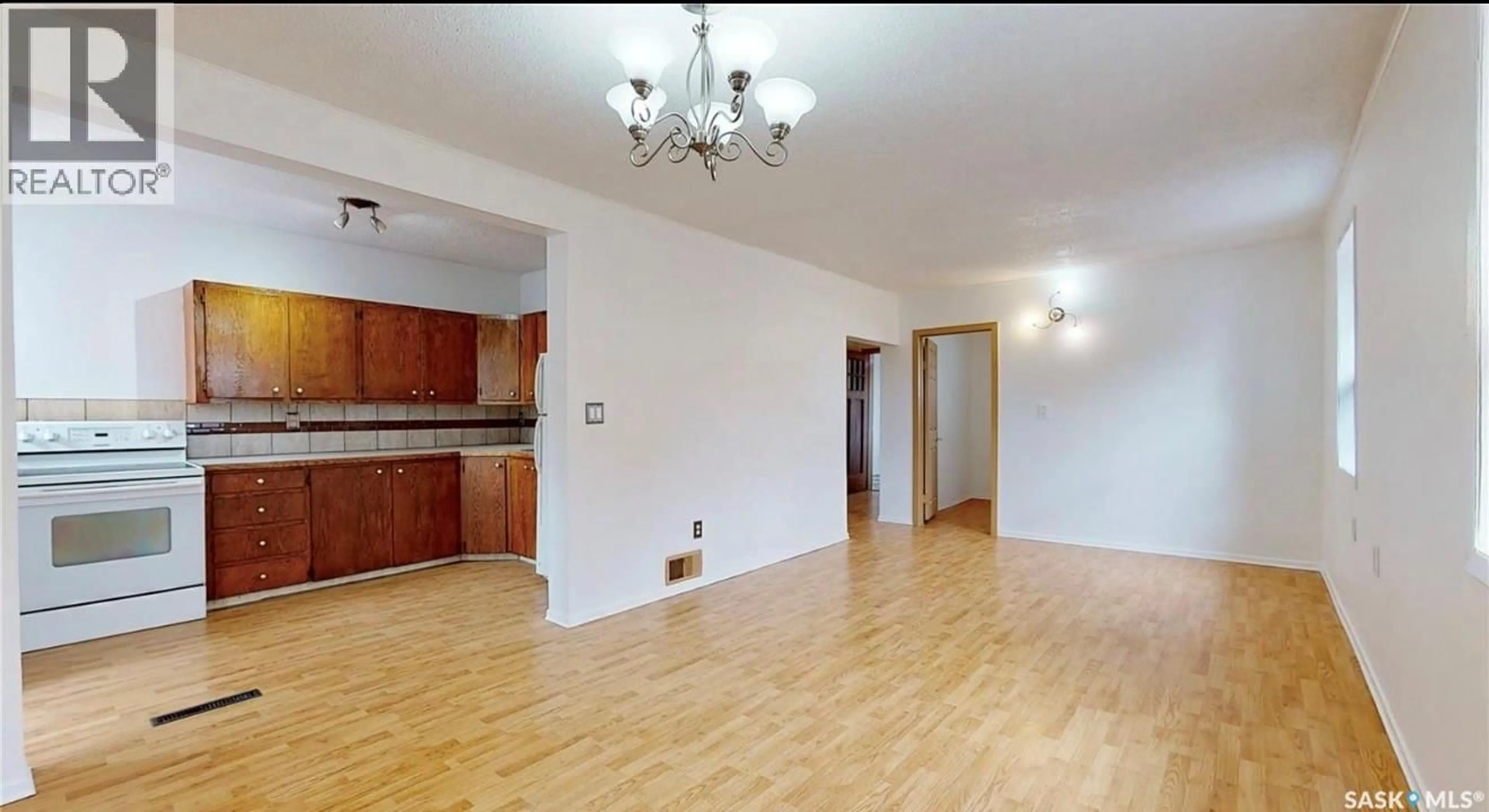 A pic of a room for 2160 BORDEN STREET, Regina Saskatchewan S4N2K8