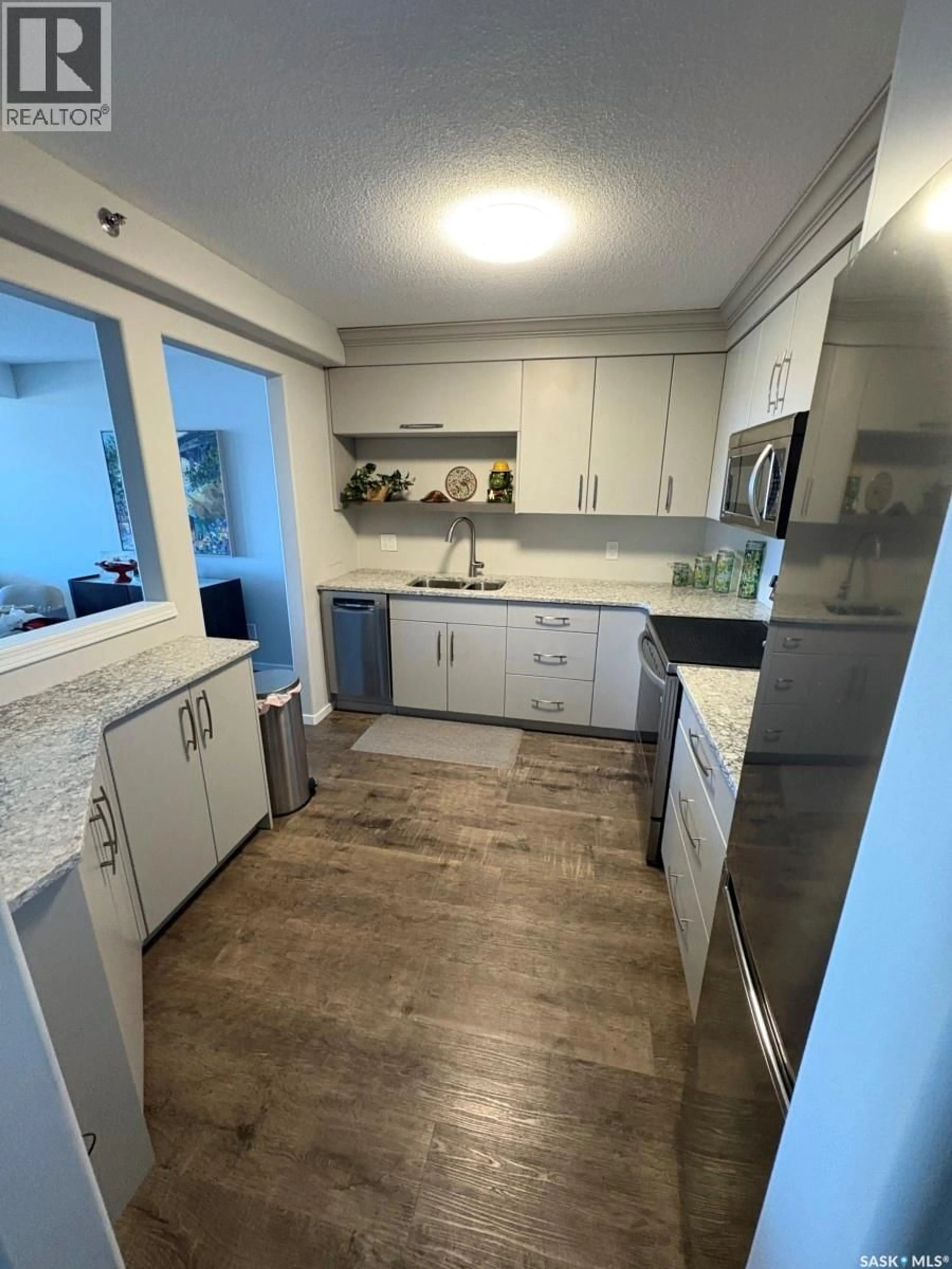 Open concept kitchen, unknown for 301 1700 MAIN STREET, Saskatoon Saskatchewan S7H5S1