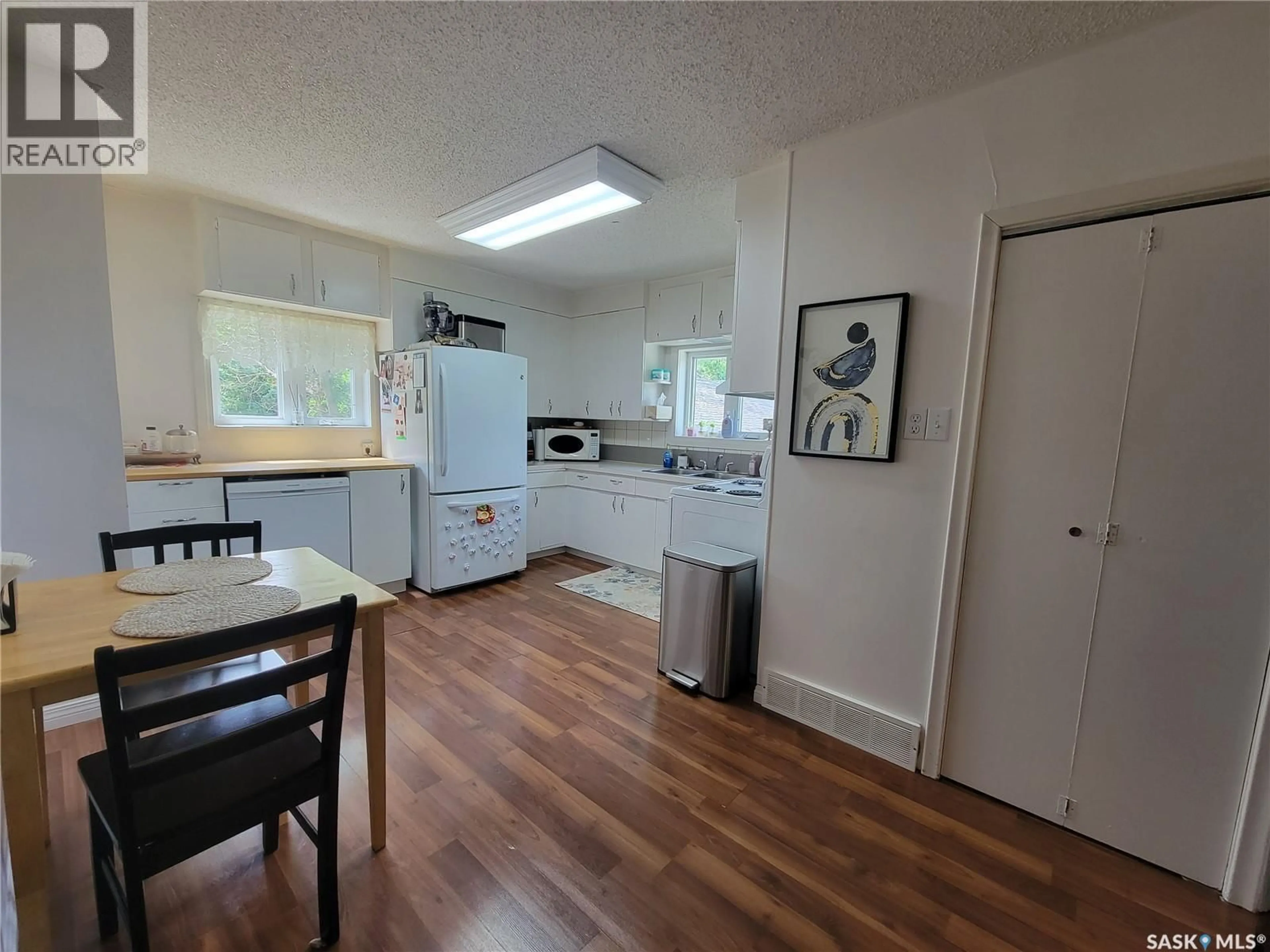 A pic of a room for 214 5TH STREET, Denzil Saskatchewan S0L0S0