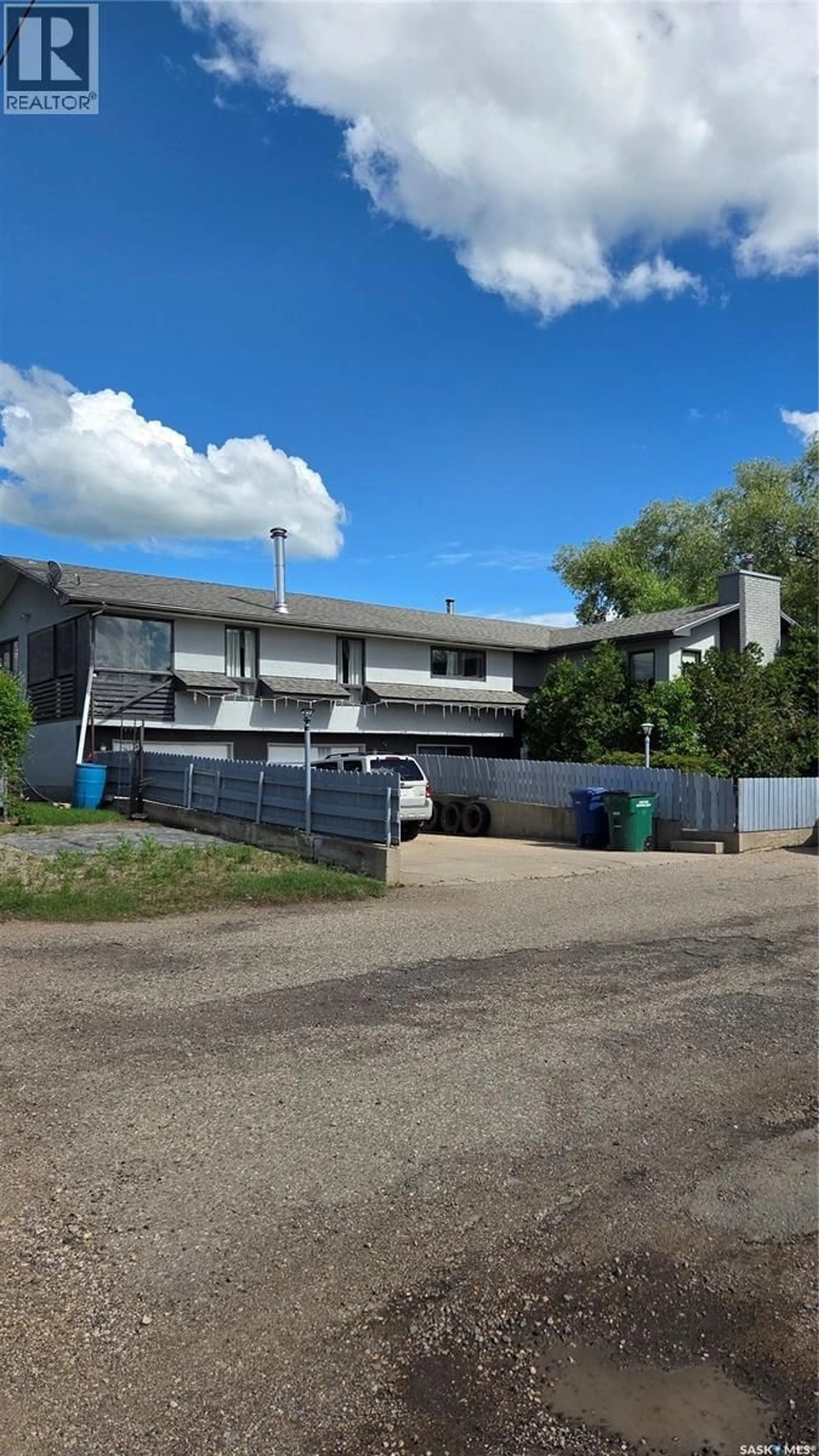 A pic from outside/outdoor area/front of a property/back of a property/a pic from drone, unknown for 1195 13TH AVENUE, Moose Jaw Saskatchewan S6H6L6