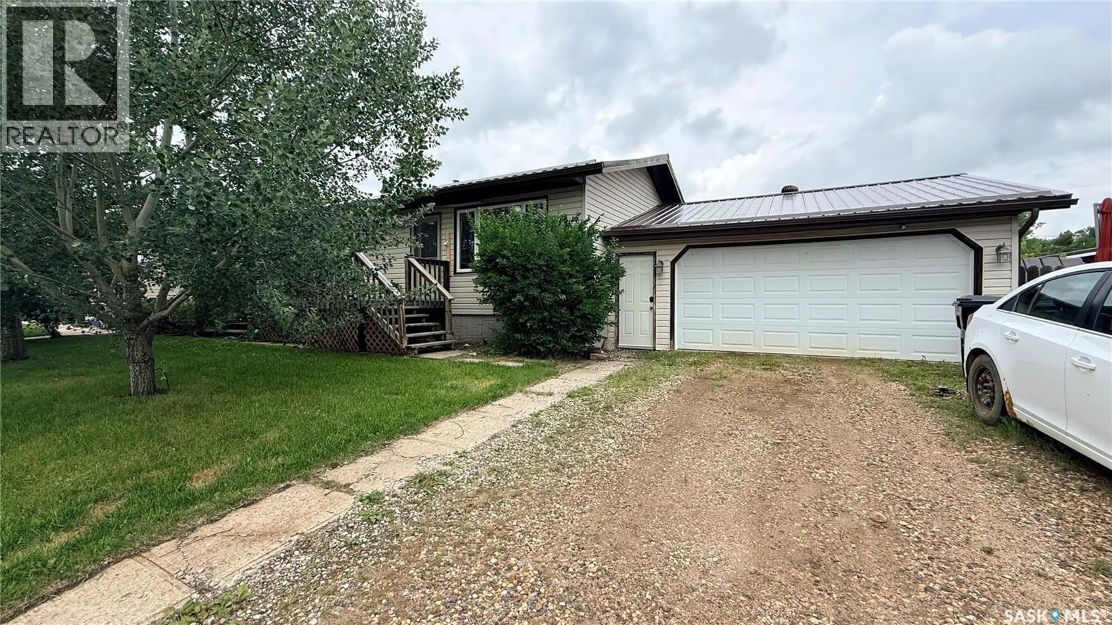 Unknown for 709 BRADLEY AVENUE, Bienfait Saskatchewan S0C0M0