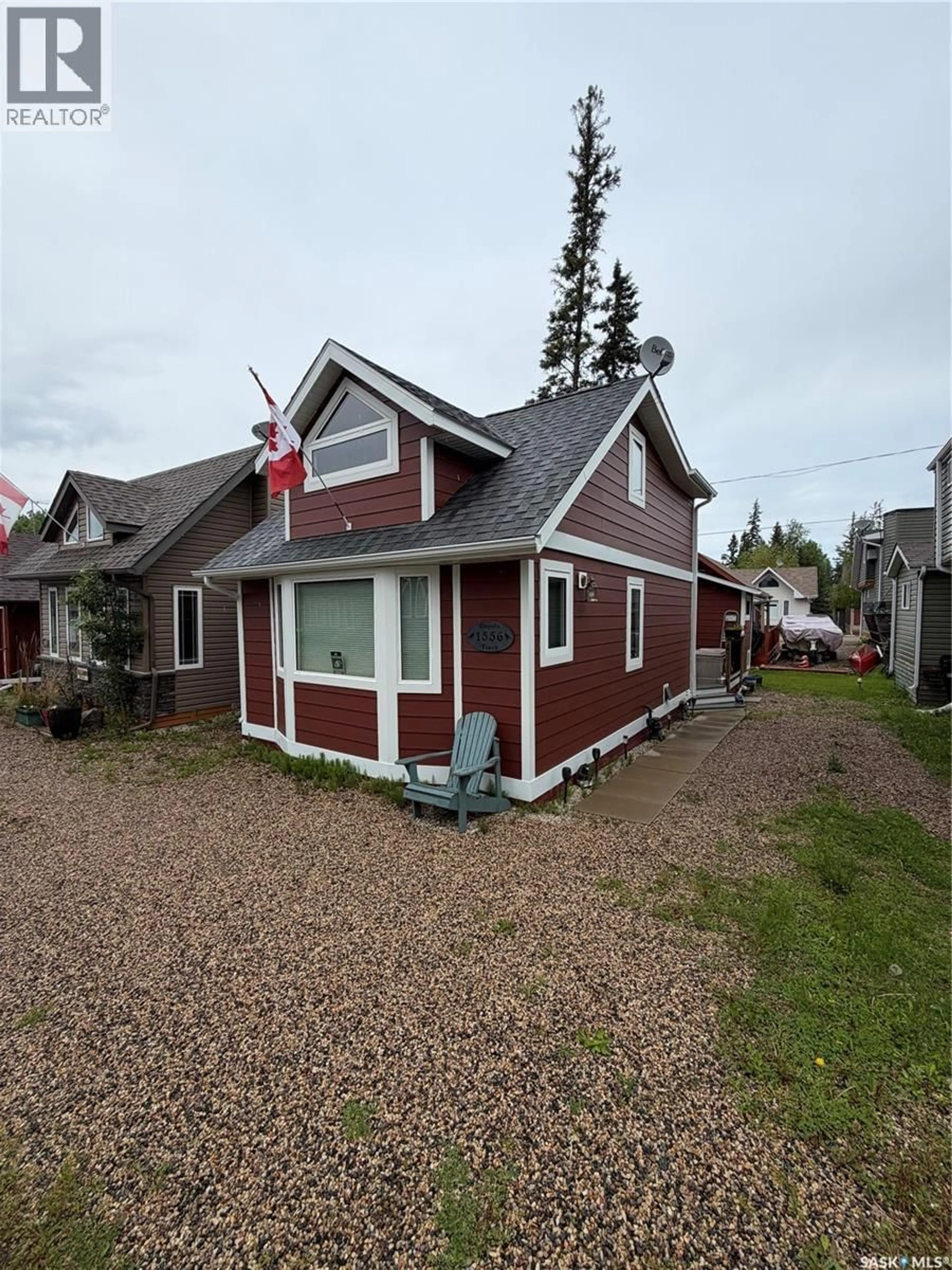 Home with vinyl exterior material, street for FINCH, Prince Albert National Park Saskatchewan S0J2Y0
