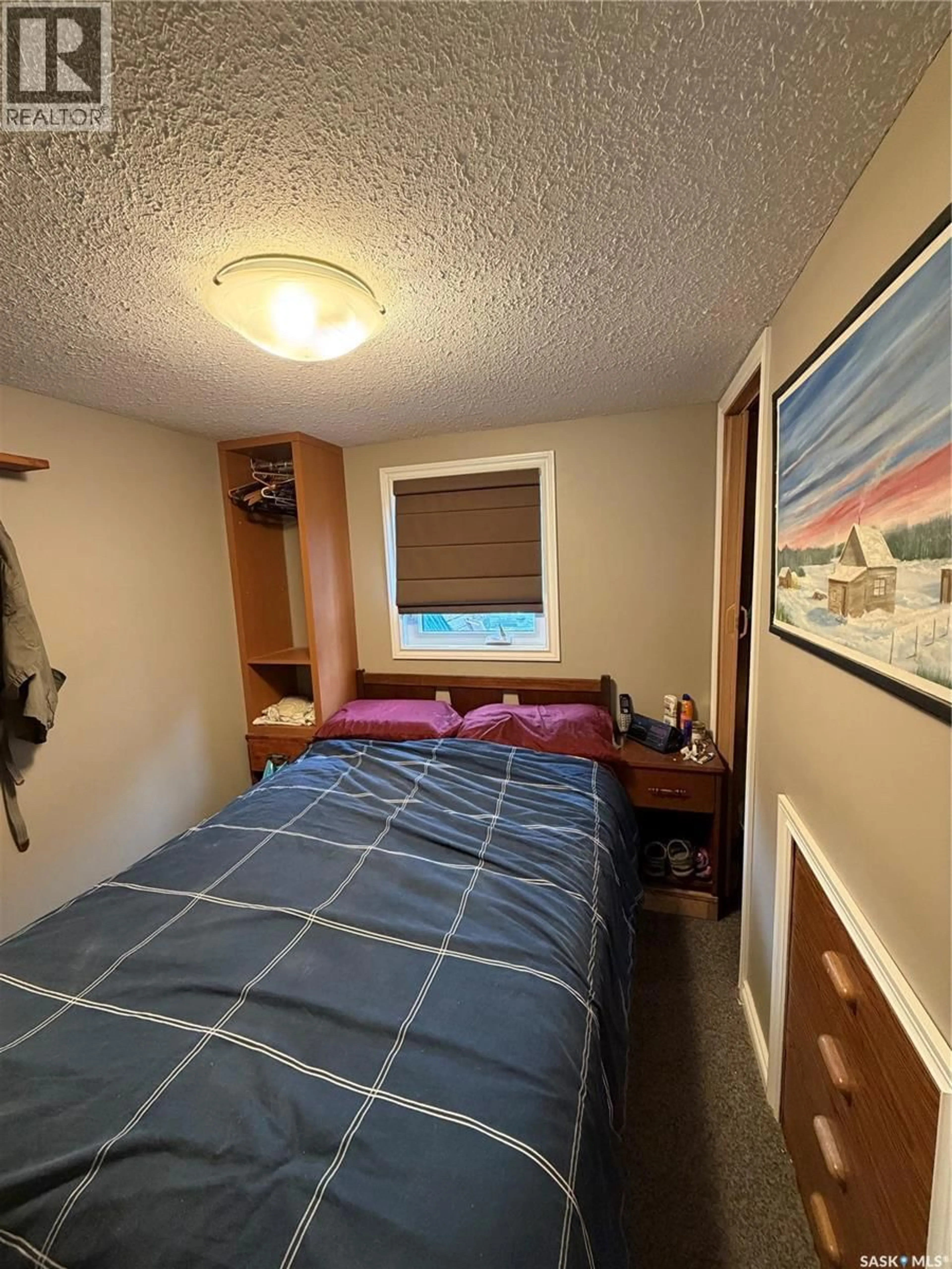 A pic of a room for FINCH, Prince Albert National Park Saskatchewan S0J2Y0