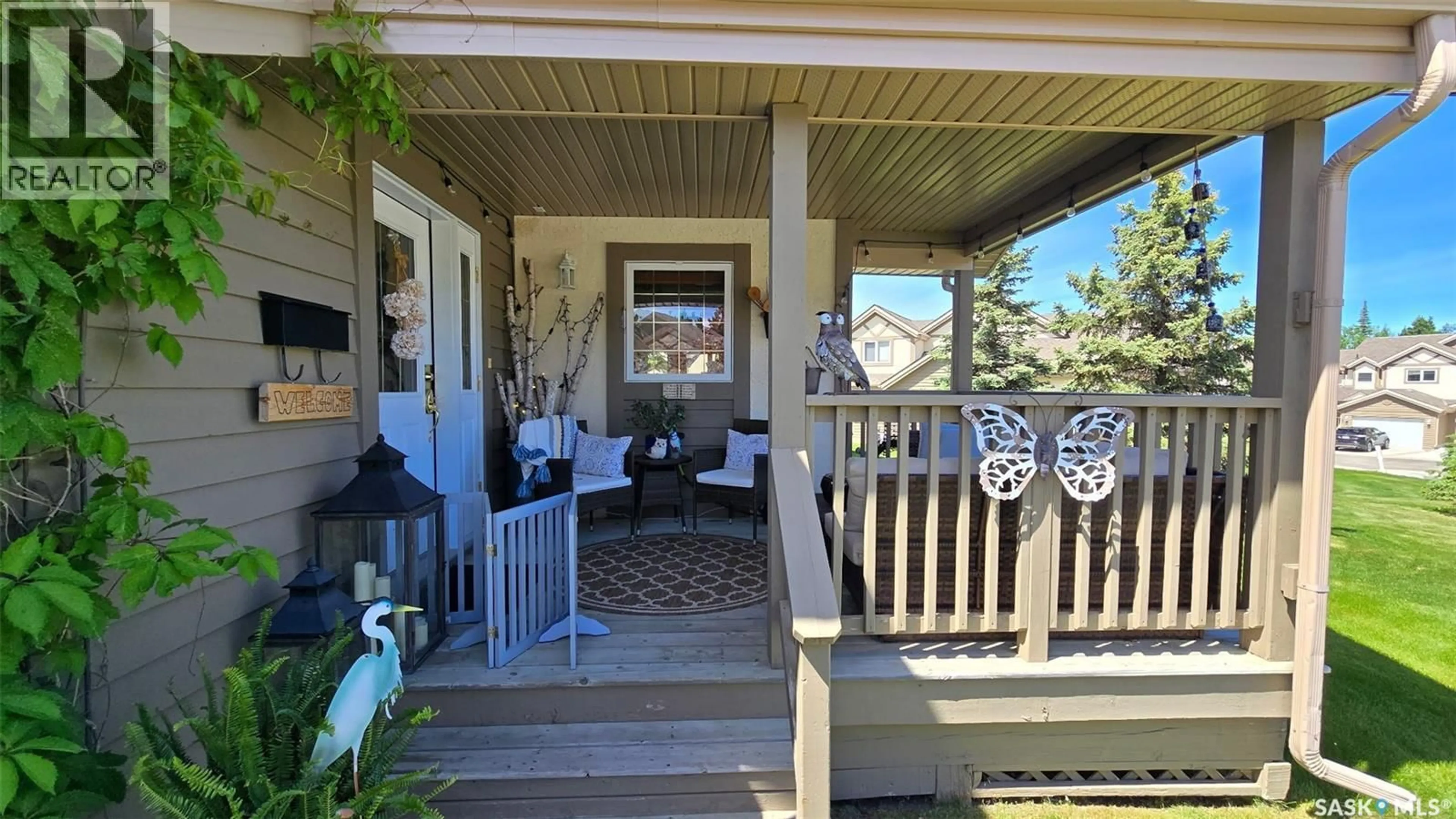 Patio, street for EAGLE VIEW WAY, Elk Ridge Saskatchewan S0J0N0