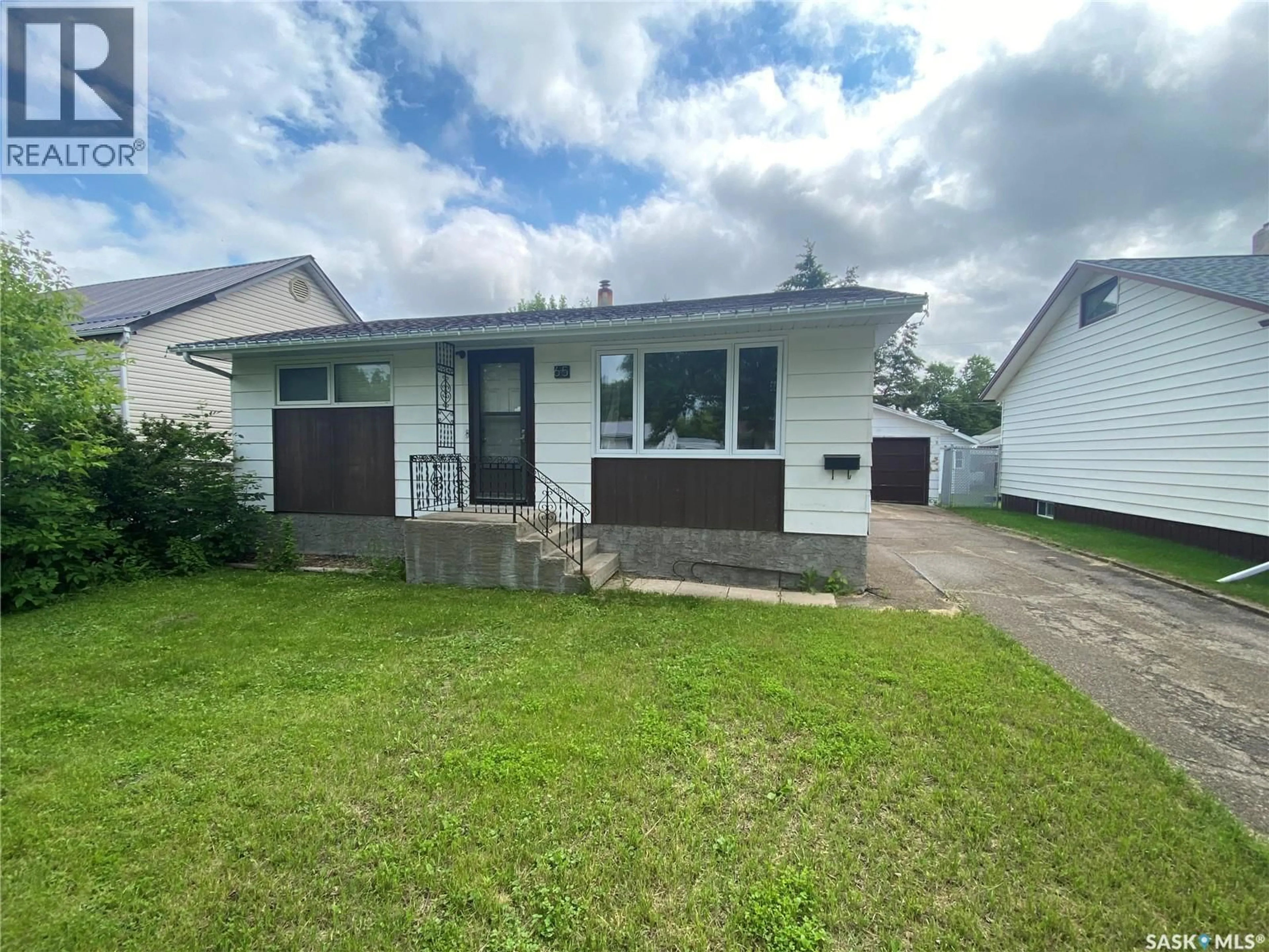 Unknown for 65 IRWIN AVENUE, Yorkton Saskatchewan S3N2E4