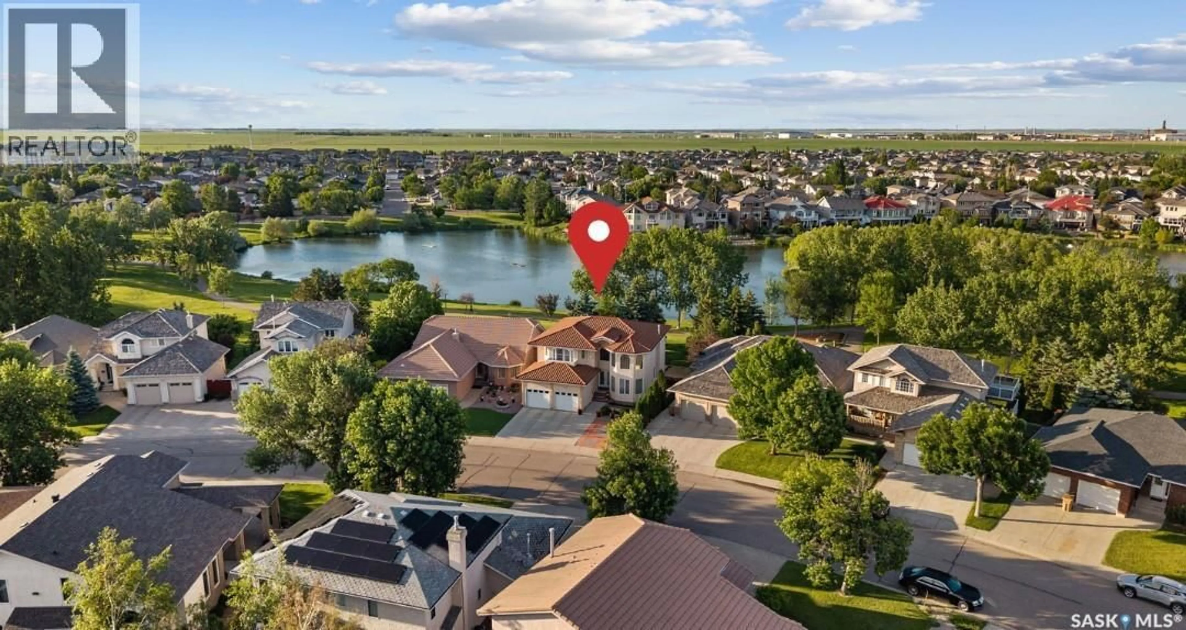 A pic from outside/outdoor area/front of a property/back of a property/a pic from drone, water/lake/river/ocean view for 5516 LIEBEL CRESCENT, Regina Saskatchewan S4X4G9