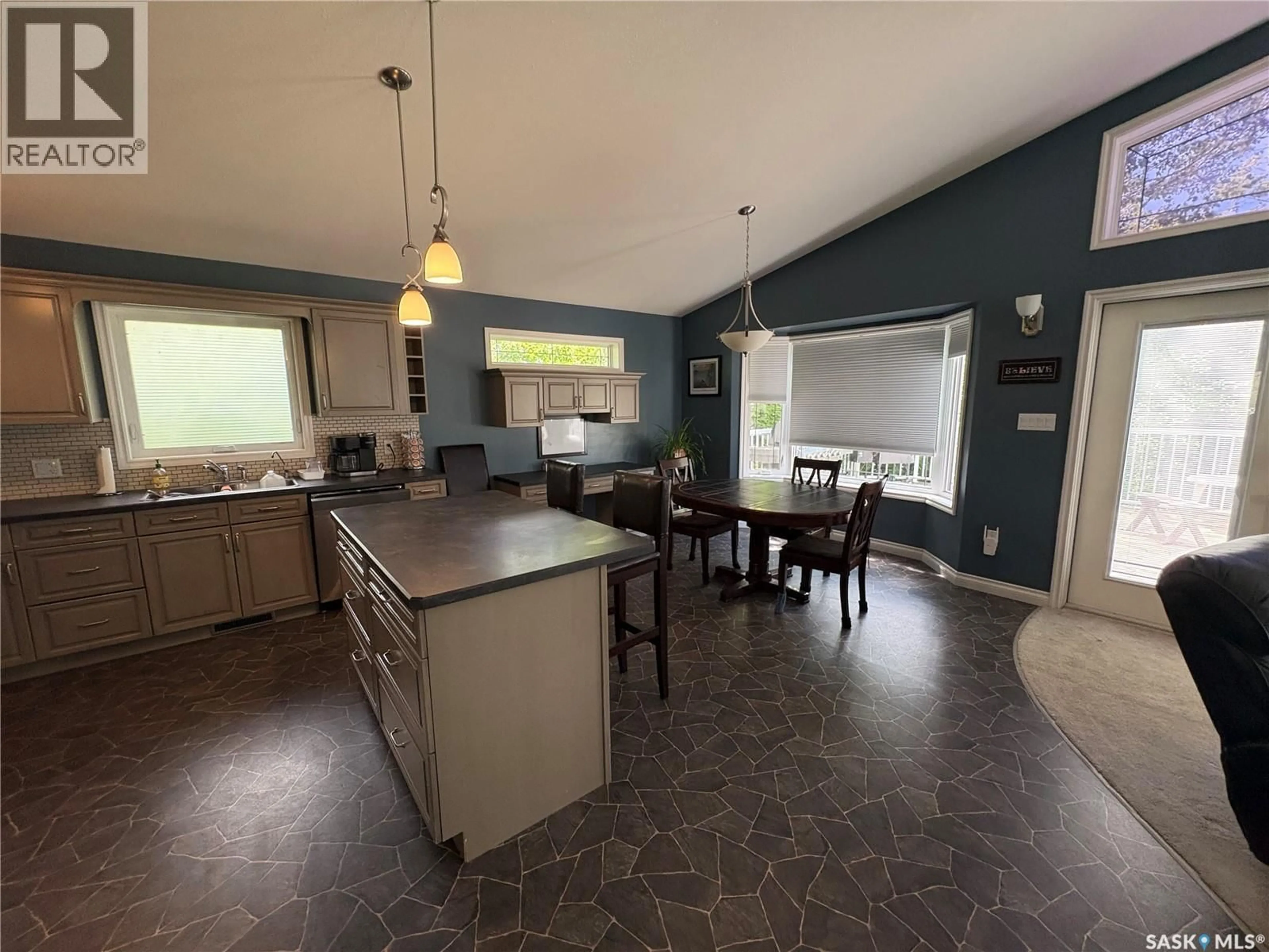 Open concept kitchen, ceramic/tile floor for 33 MERCEDES BAY, Fishing Lake Saskatchewan S0A4J0