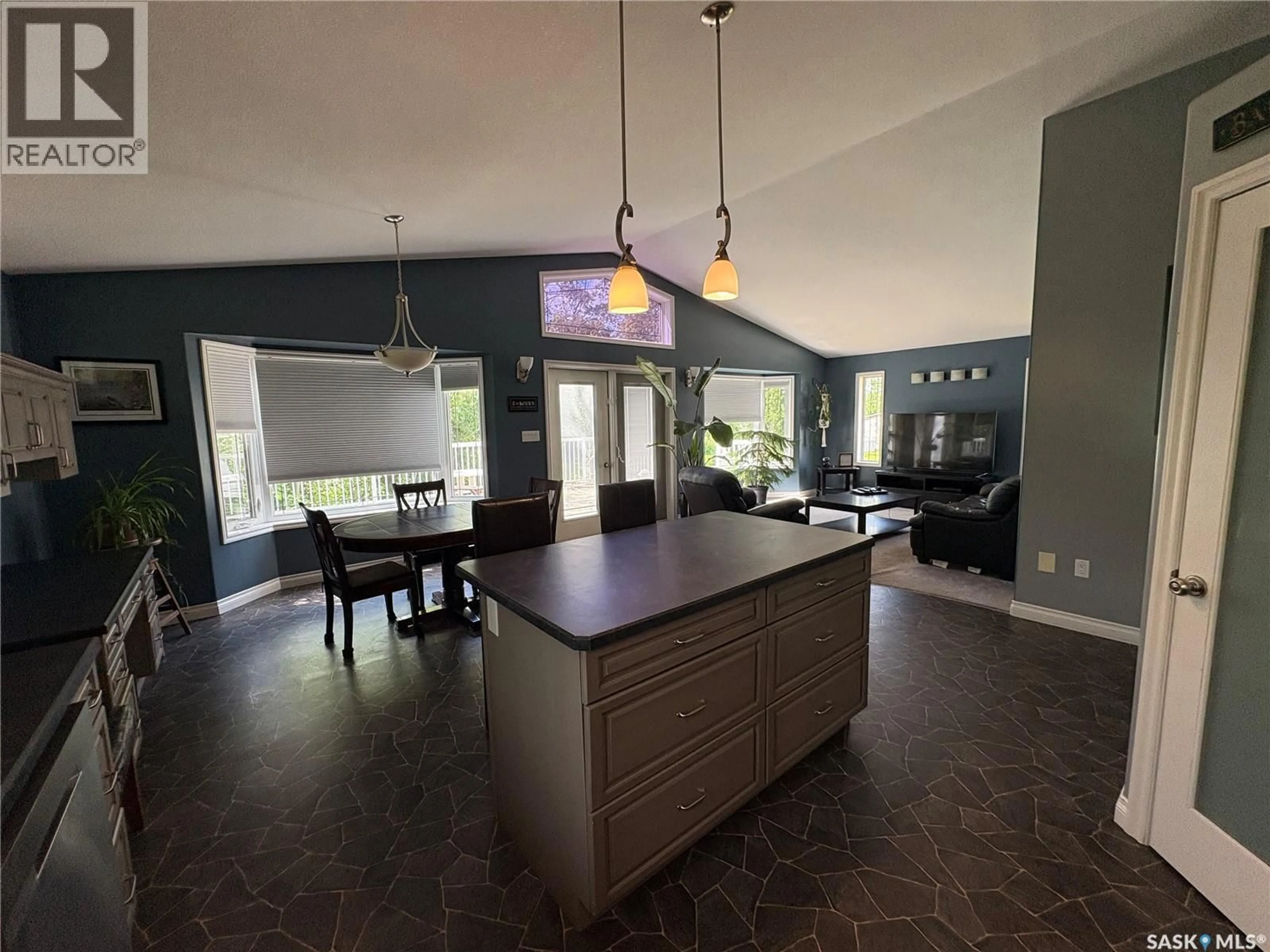 Open concept kitchen, ceramic/tile floor for 33 MERCEDES BAY, Fishing Lake Saskatchewan S0A4J0