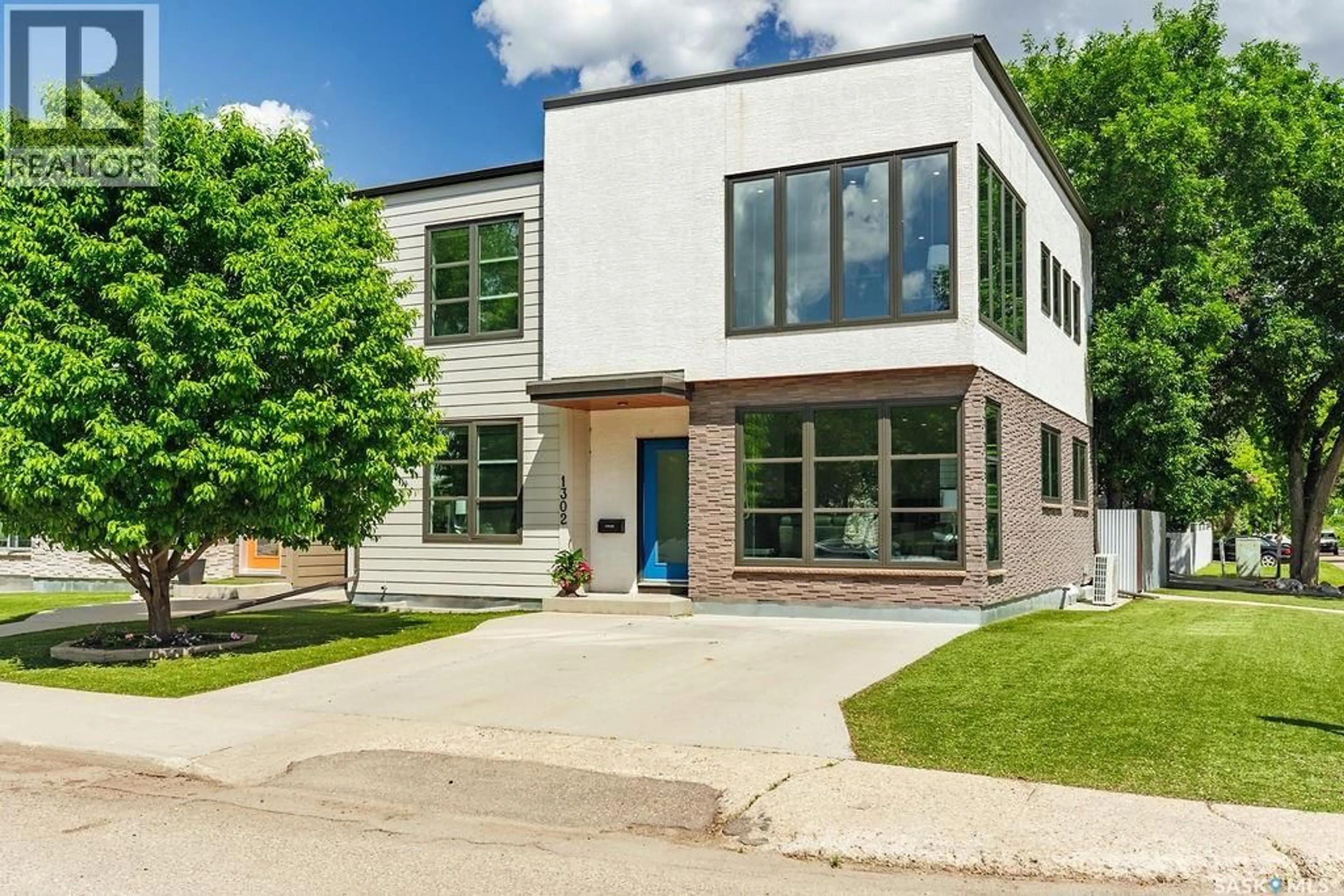 Home with brick exterior material, street for 1302 EDWARD AVENUE, Saskatoon Saskatchewan S7K3B1