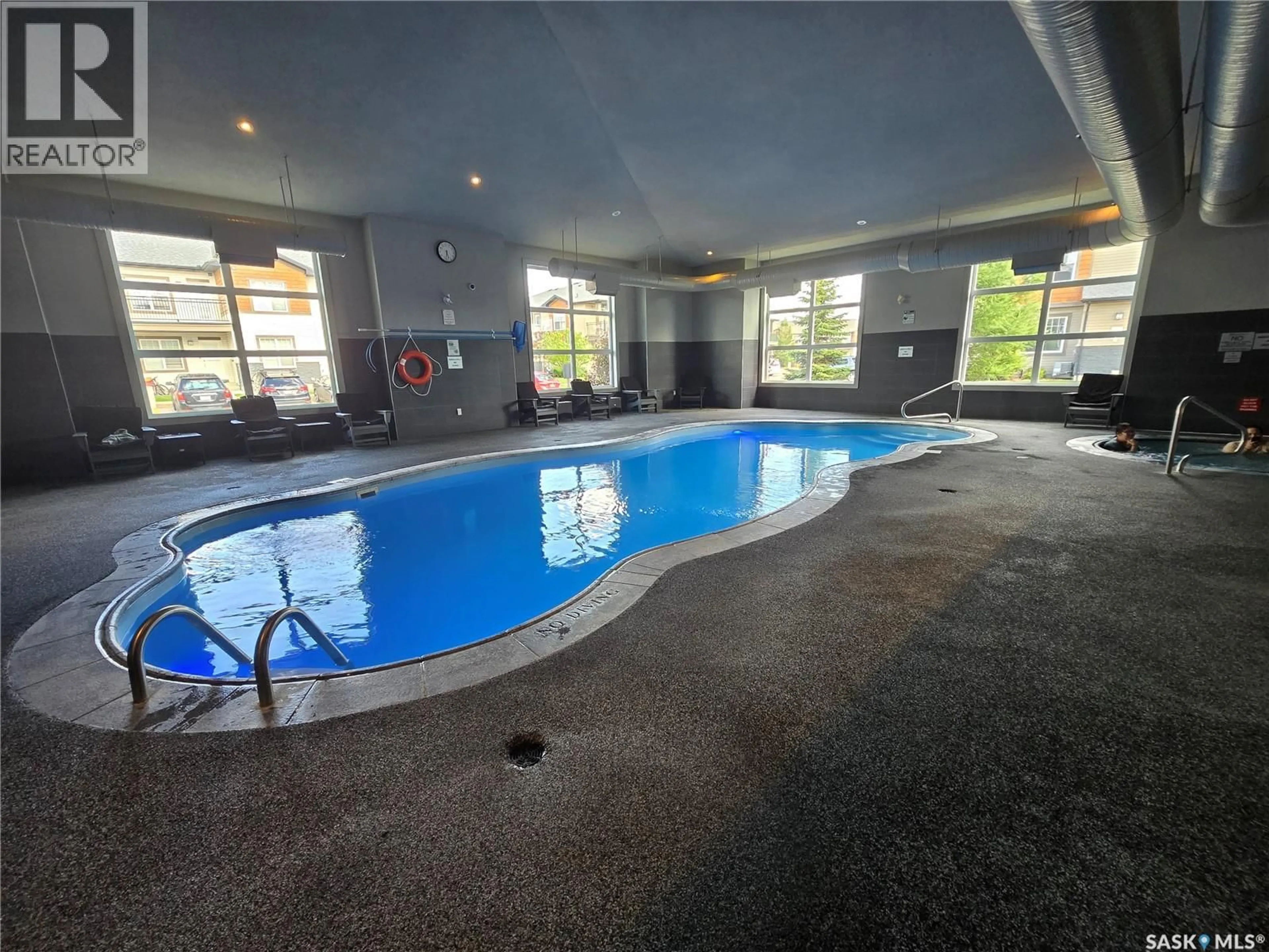 Pool for 1015 - 1610 PATRICK CRESCENT, Saskatoon Saskatchewan S7W0M3