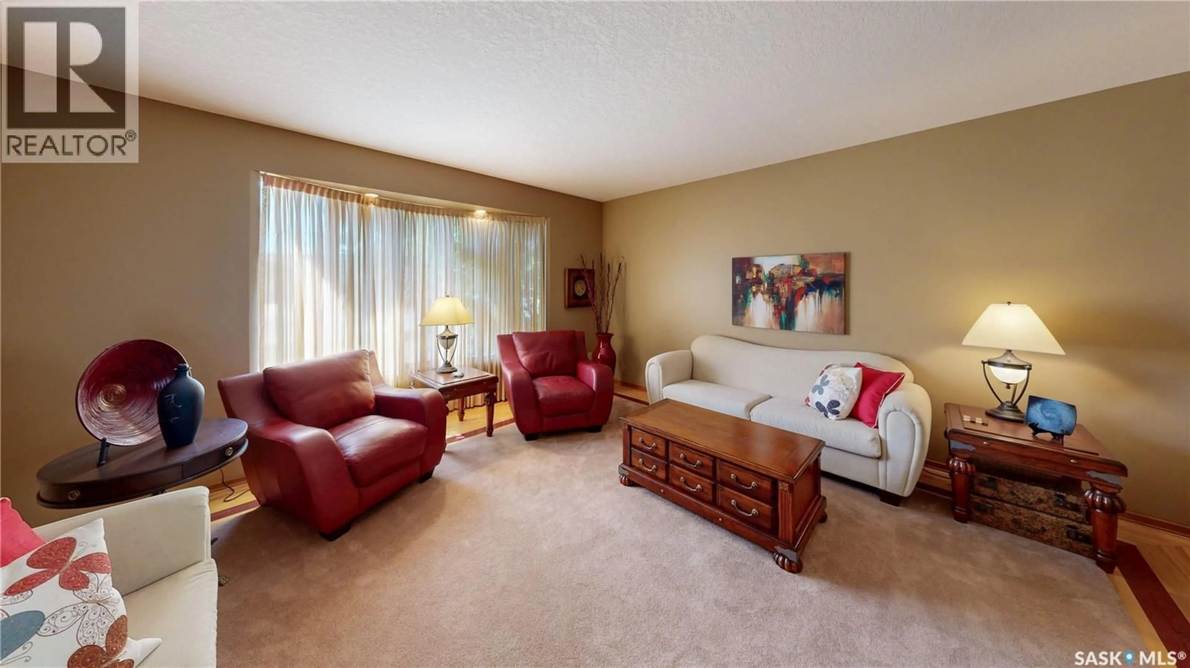 Living room with furniture, carpet floor for 110 GROOME AVENUE, Regina Saskatchewan S4S6S4