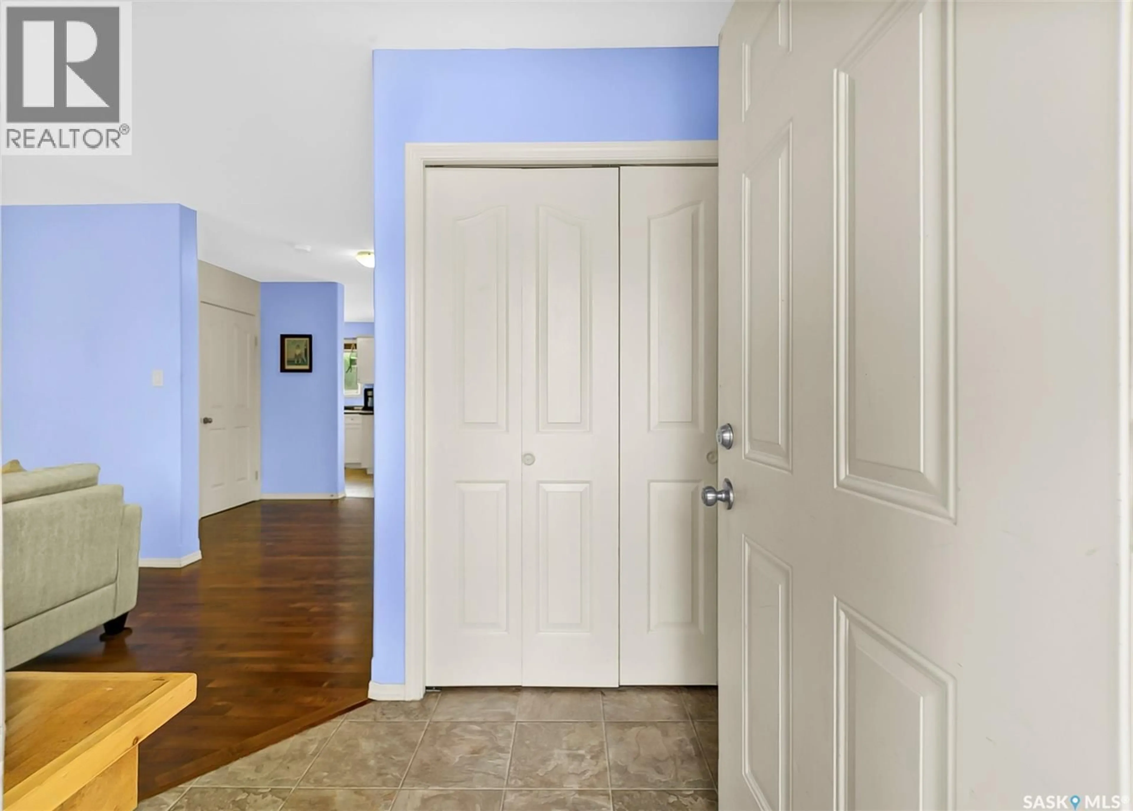 Indoor entryway for 103 HAICHERT STREET, Warman Saskatchewan S0K4S0