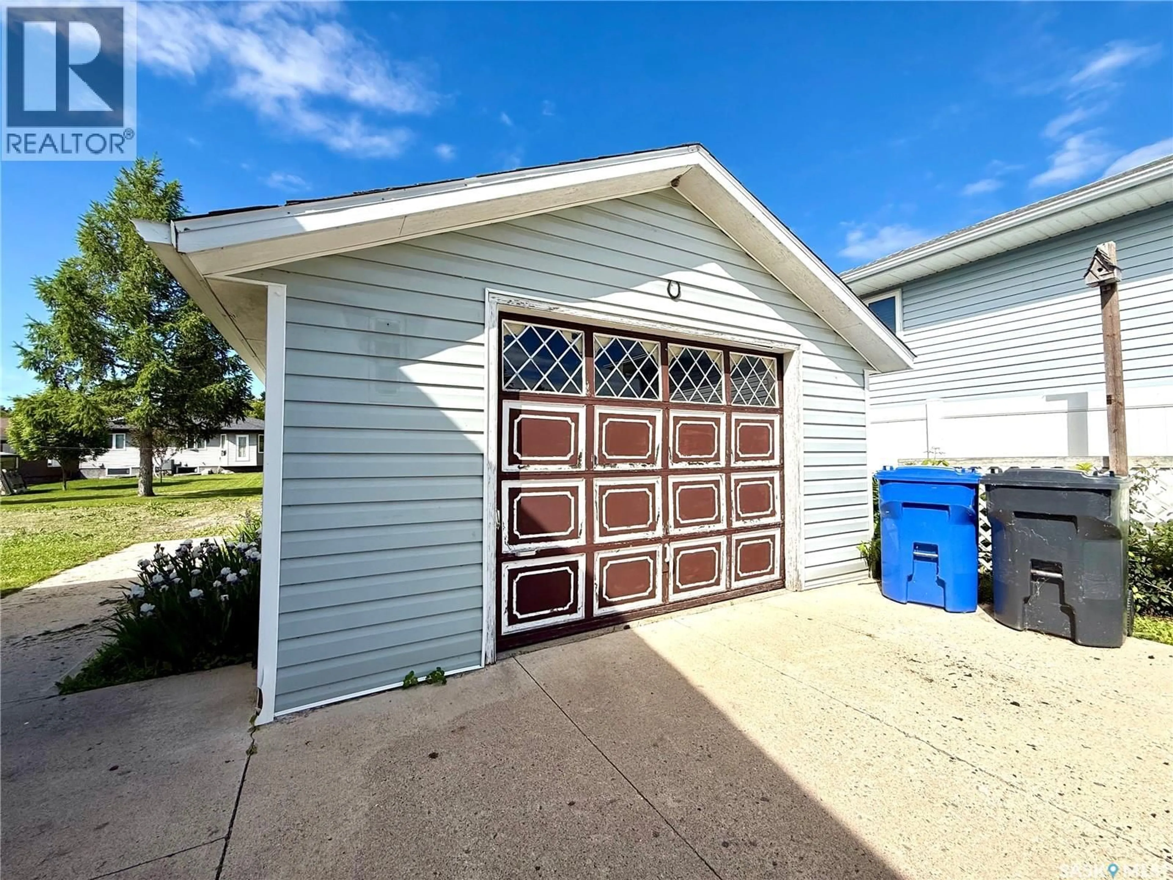 Indoor garage for 104 MONTREAL AVENUE, Saltcoats Saskatchewan S0A3R0