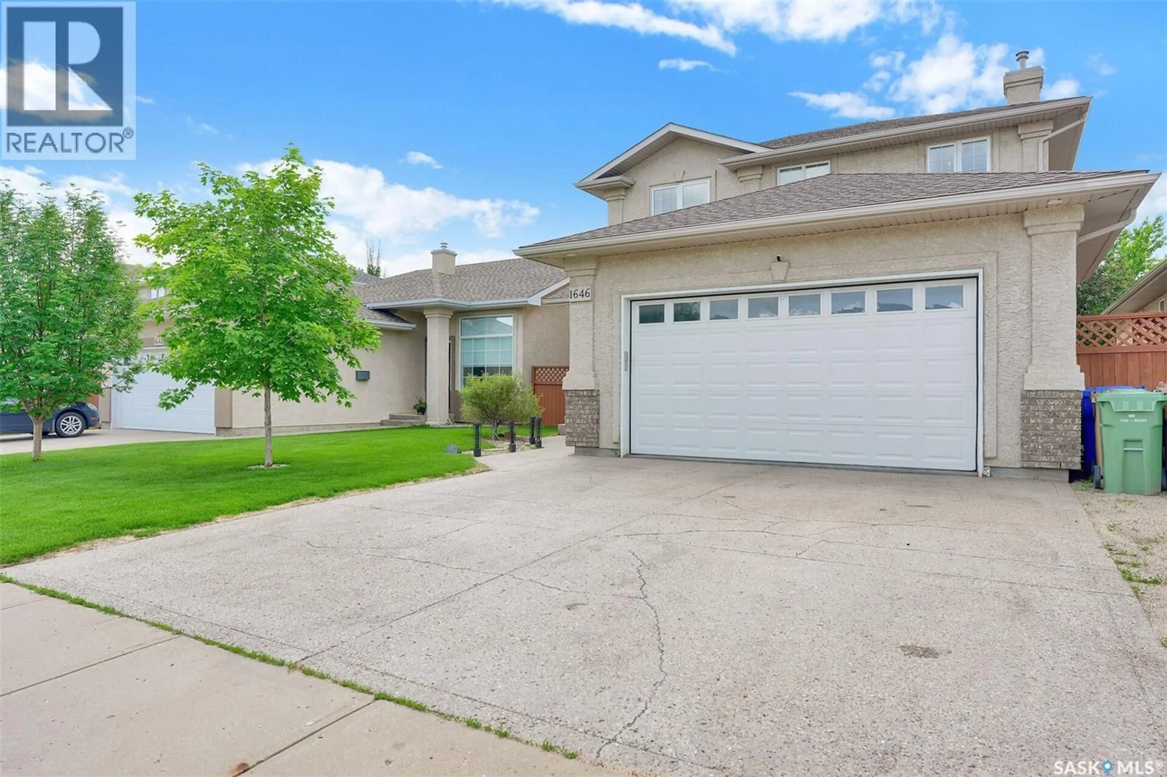 Home with vinyl exterior material, street for 1646 WINGERT DRIVE, Regina Saskatchewan S4X4P9