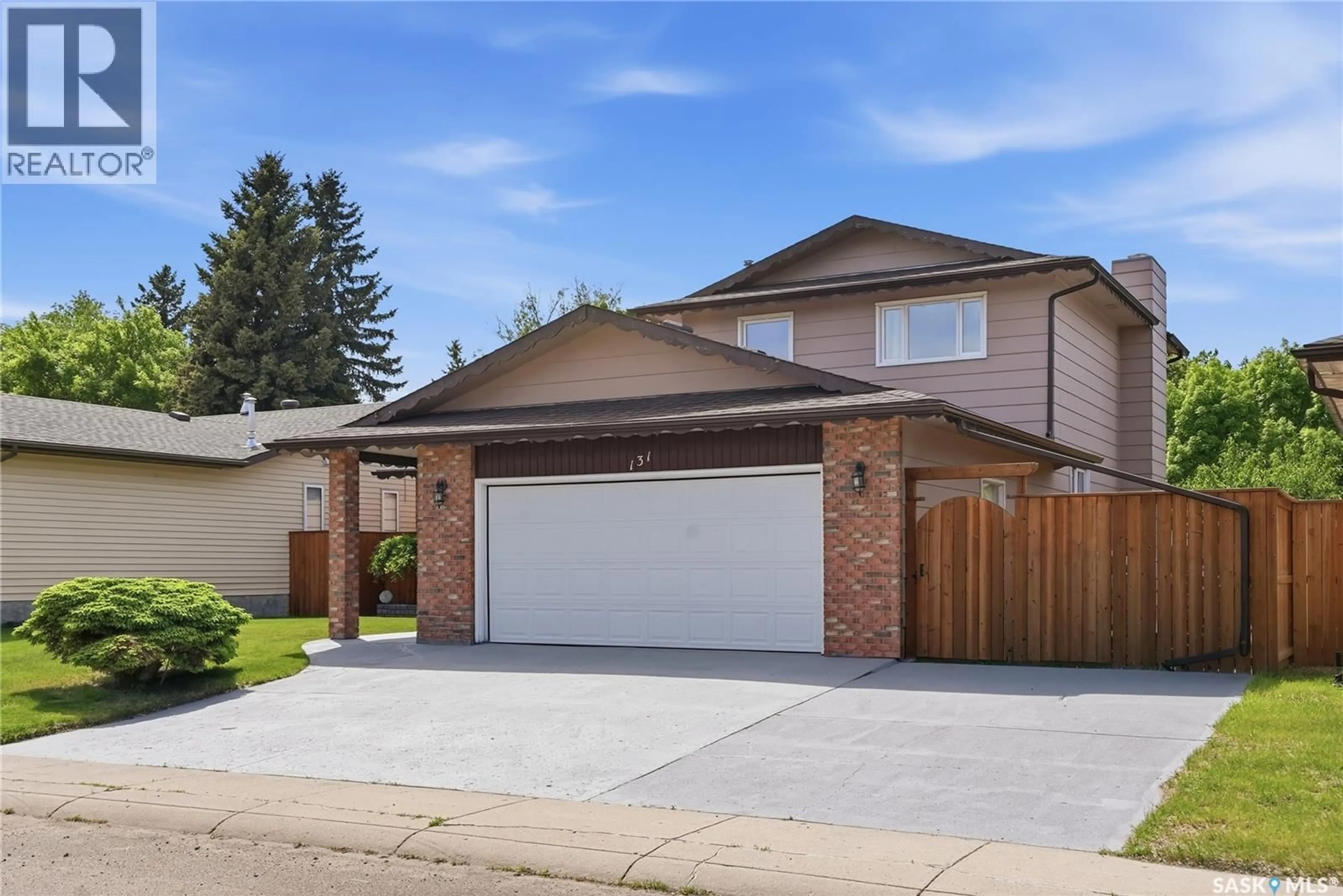 Home with brick exterior material, street for 131 KEELEY CRESCENT, Saskatoon Saskatchewan S7J4B3